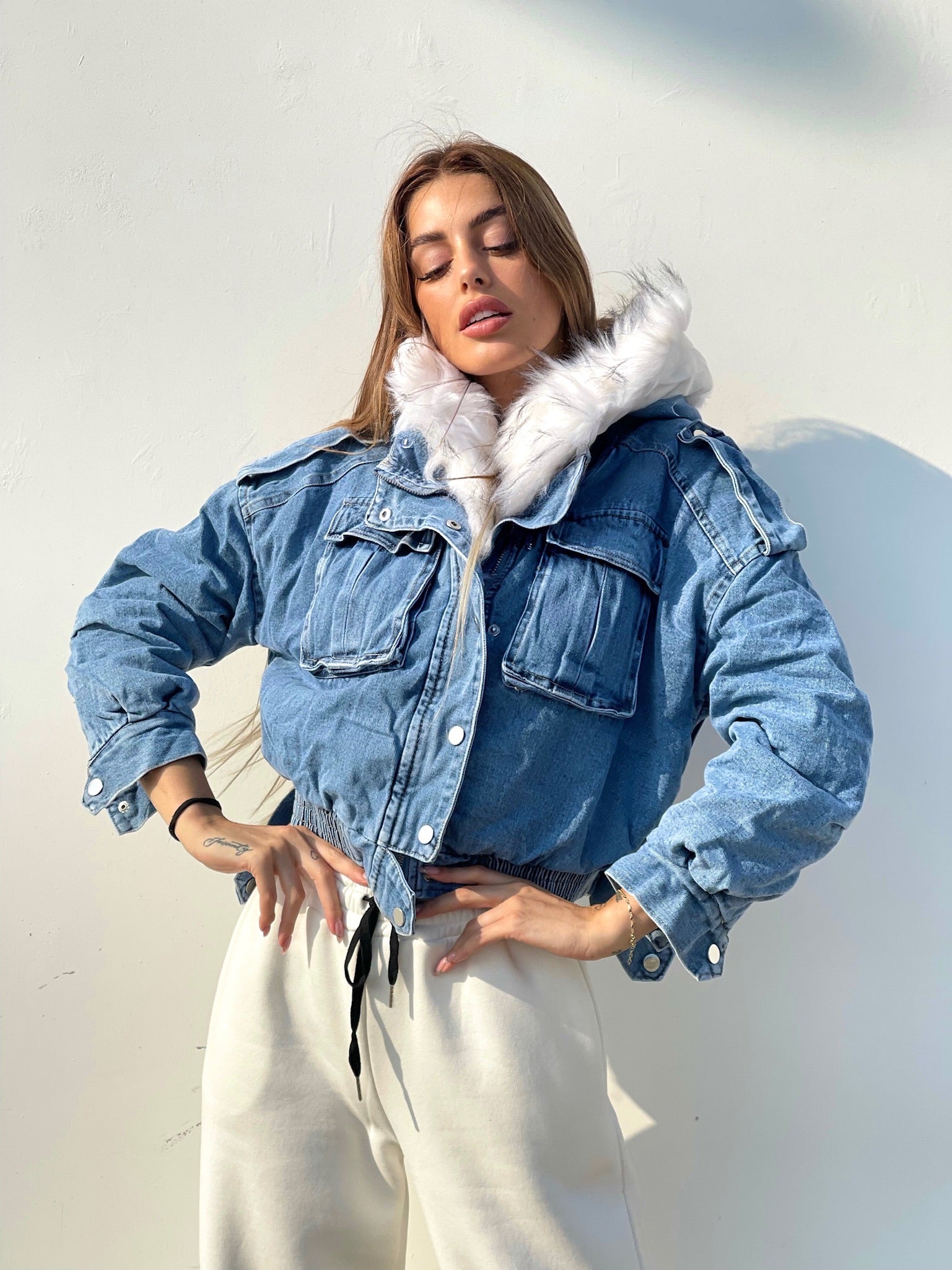 Cazadora vaquera con pelo sintético - Main Image