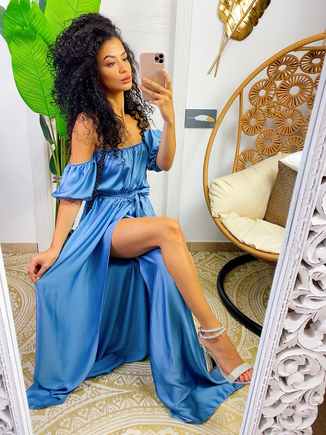 Abito damigella o matrimonio, lungo in raso con bretelline regolabili,