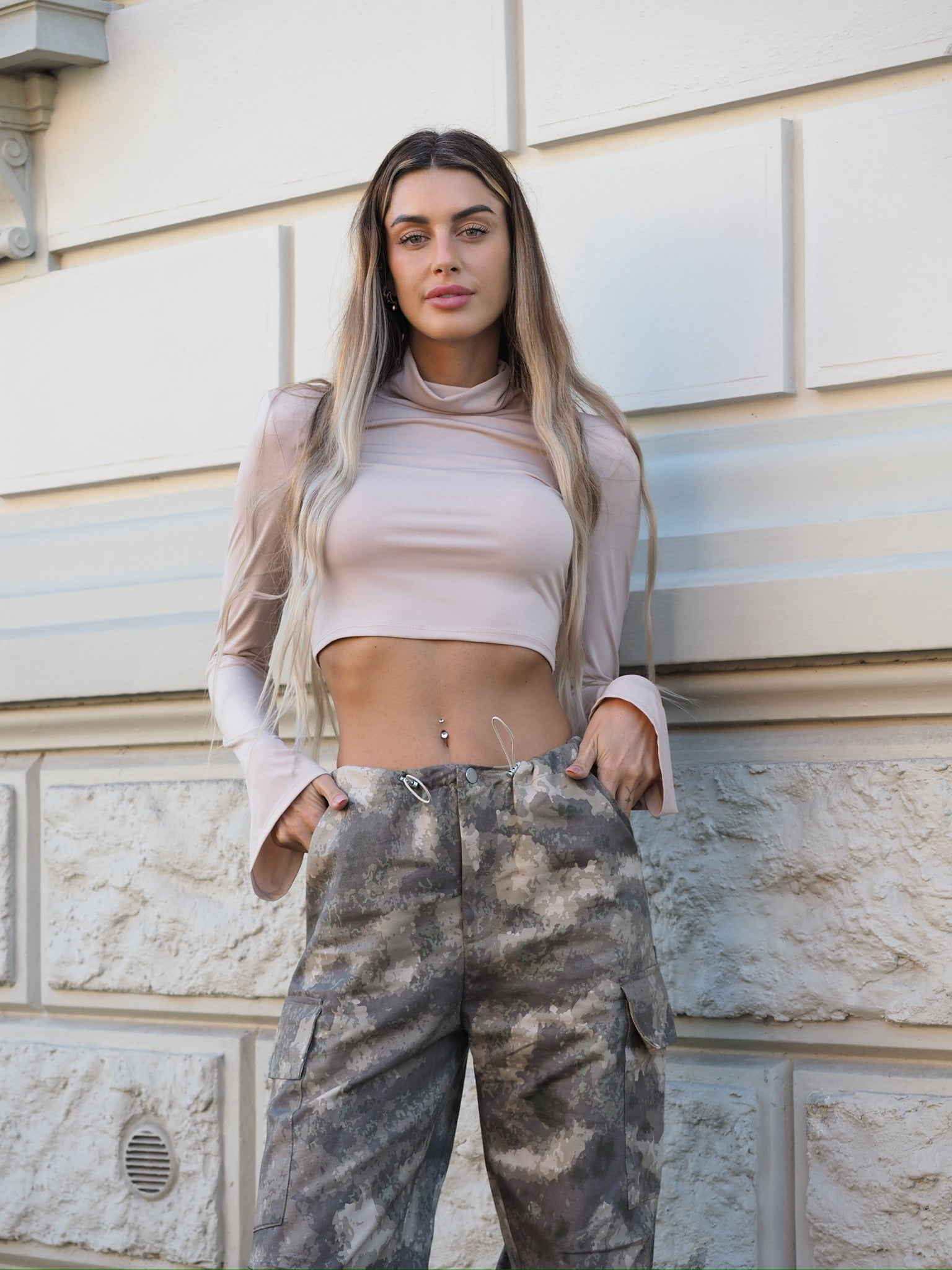 Maglia beige manica ampia - R.a. Boutique 