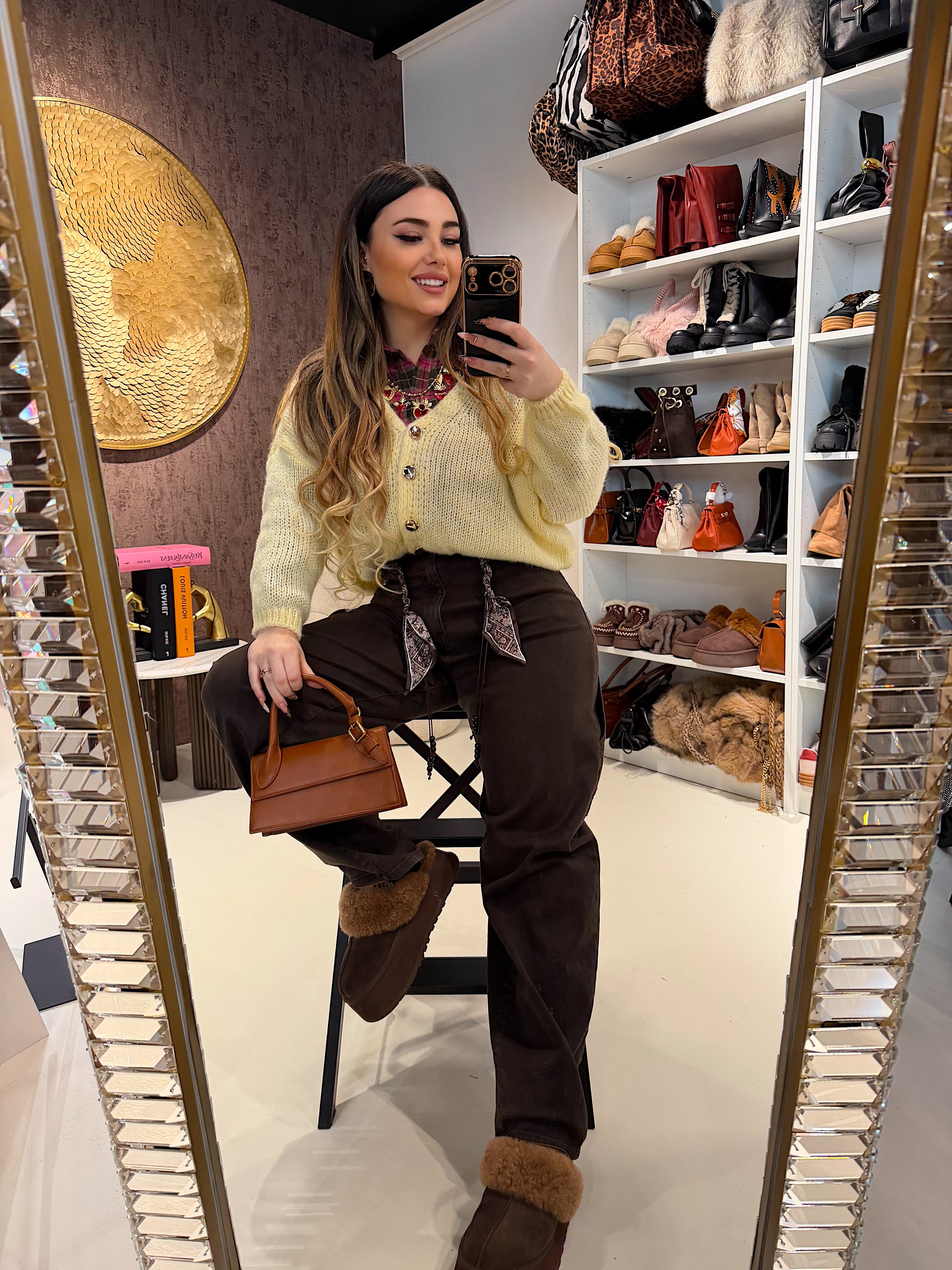 Cardigan giallo con bottoncini oro - R.a. Boutique