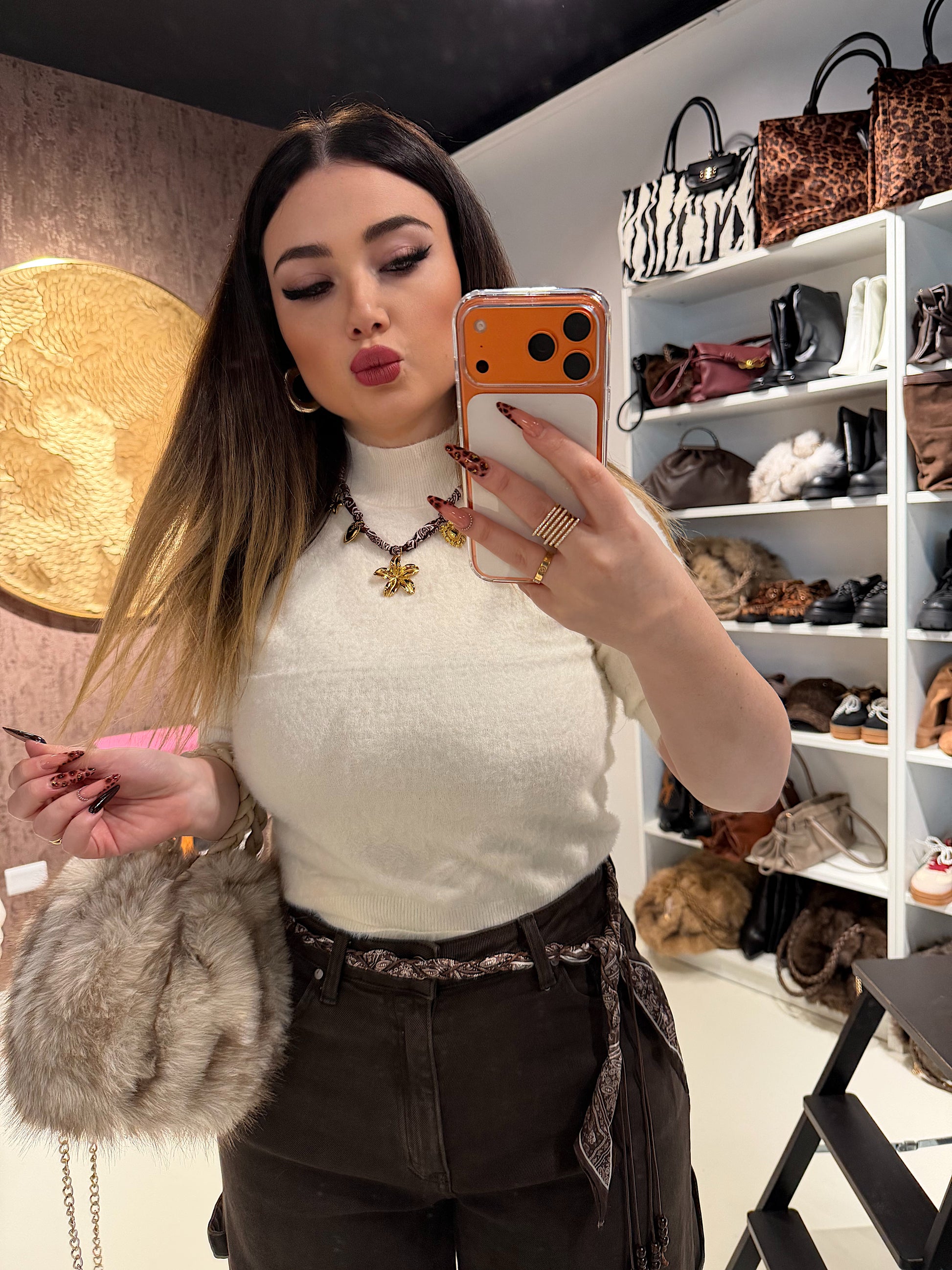 Maglioncino a collo alto - R.a. Boutique