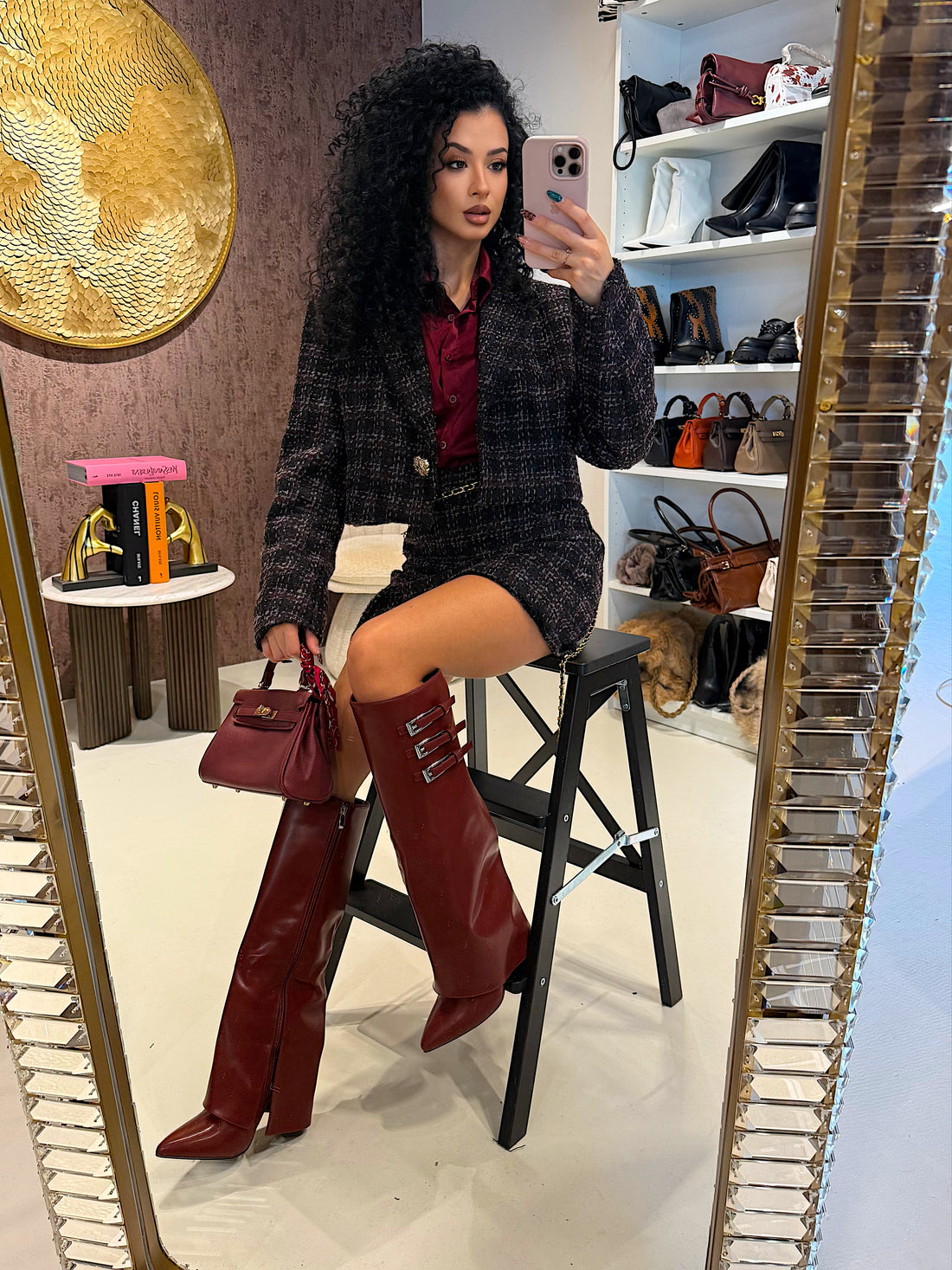 Completo in tweed nero bordeaux - R.a. Boutique