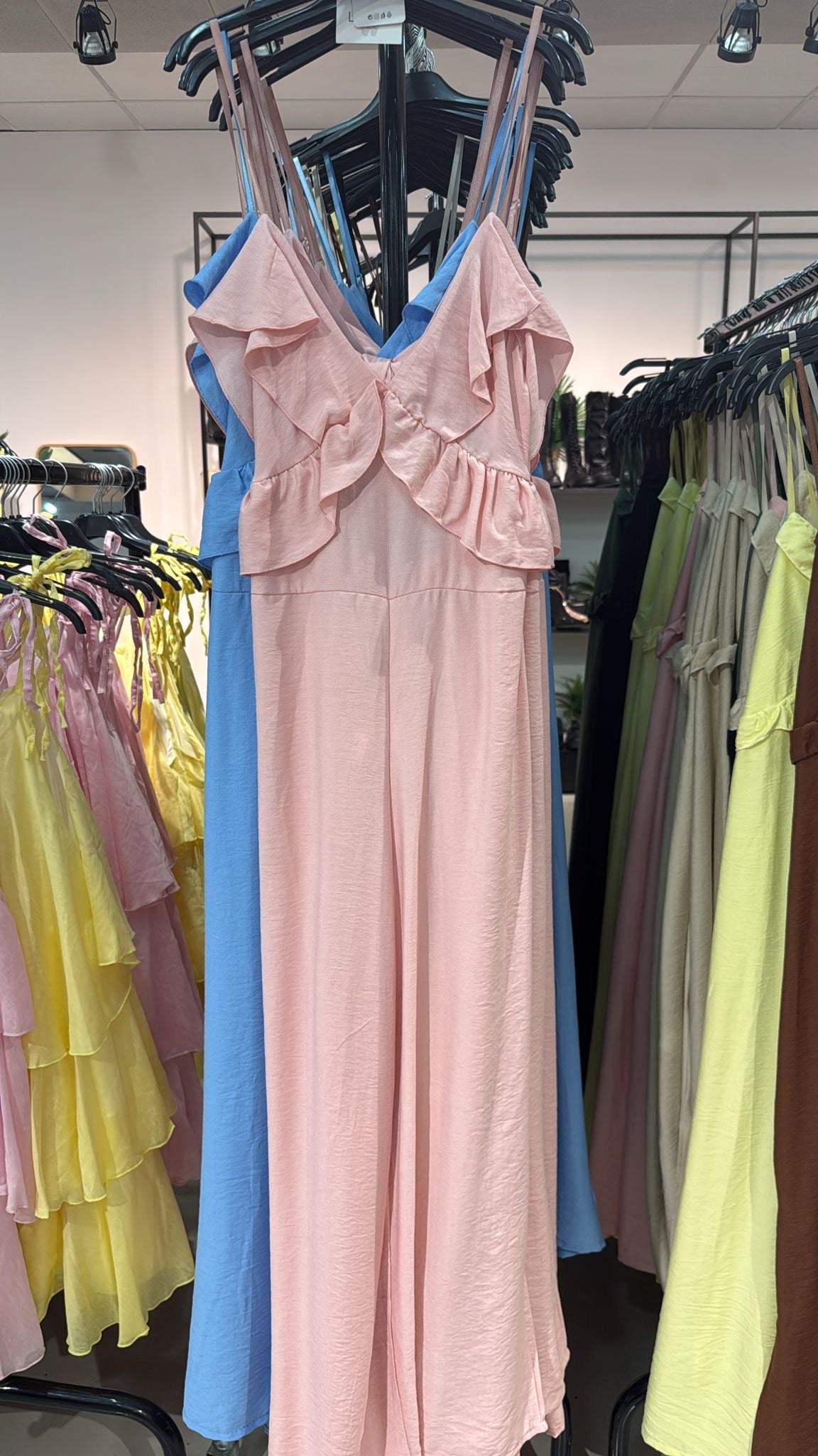 Tuta rosa con rouches - R.a. Boutique