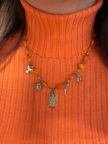 Collana Alba Pesca con medaglia e charms - R.a. Boutique