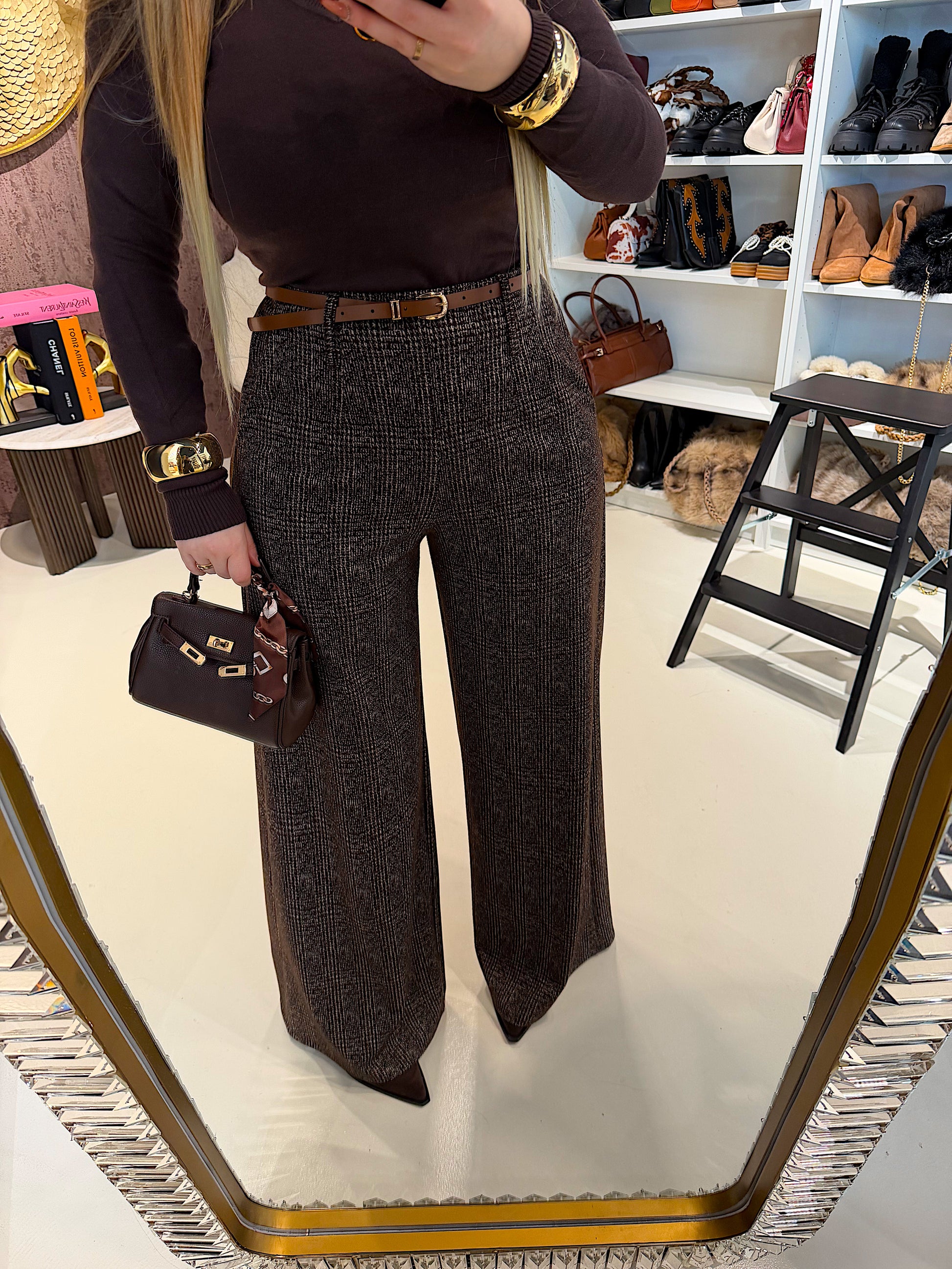 Pantalone city scuro con cinturina - R.a. Boutique