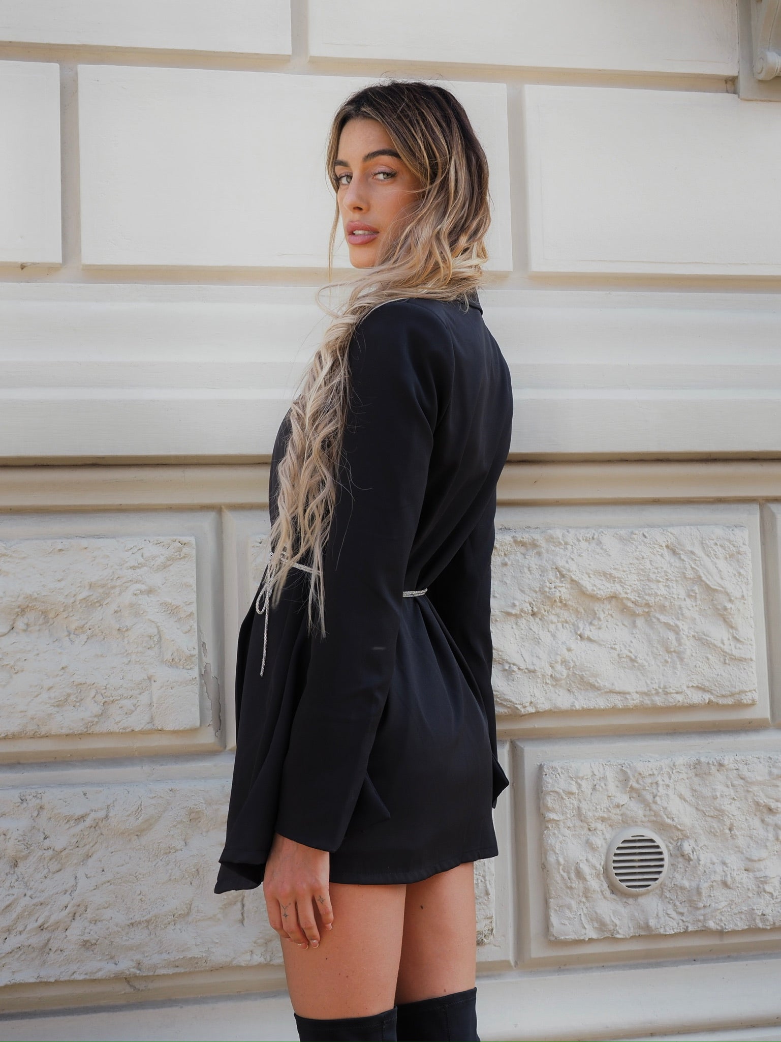 Abito a blazer con laccio argento - R.a. Boutique 