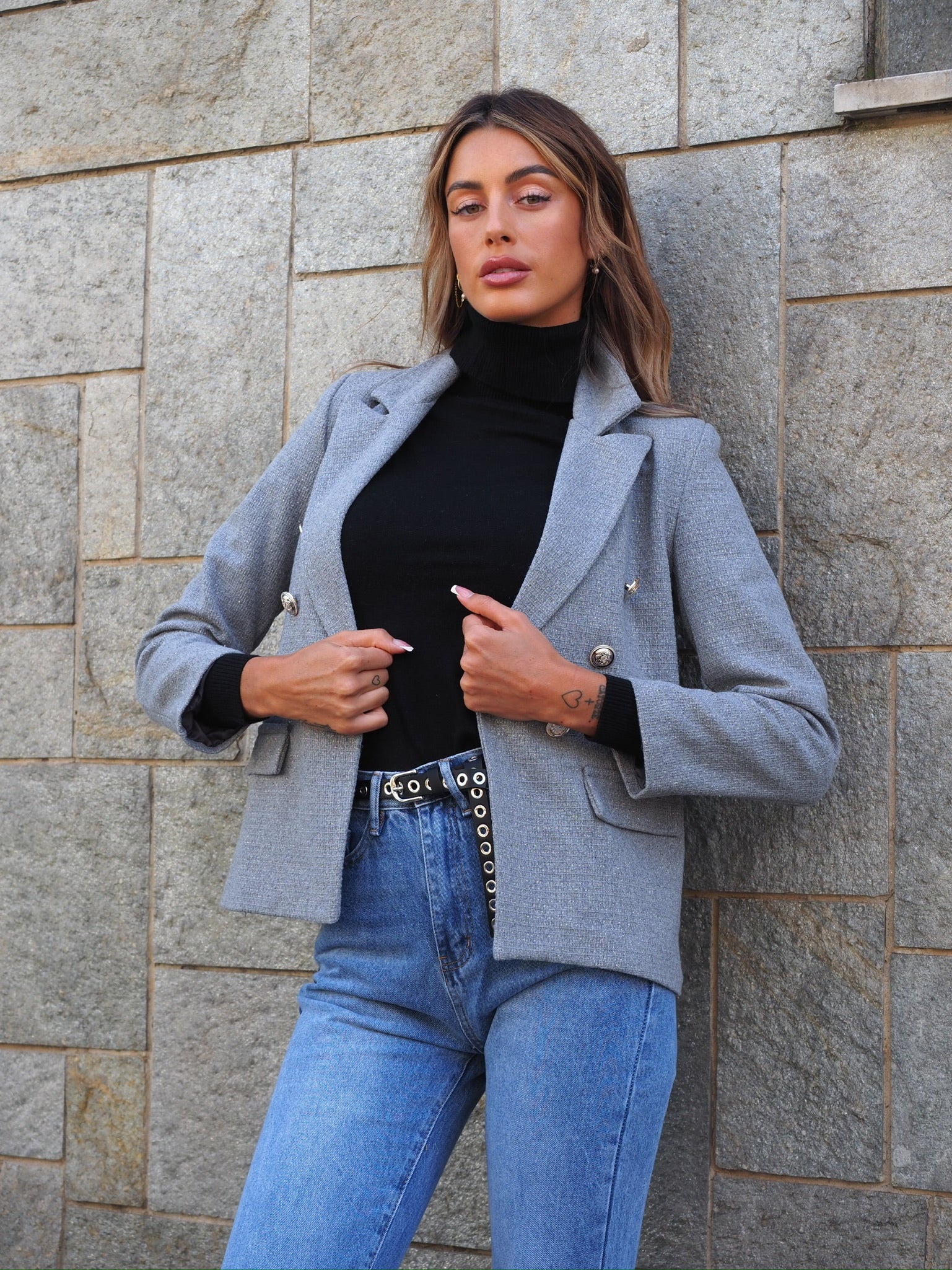 Giacca grigia con bottoni oro - R.a. Boutique 