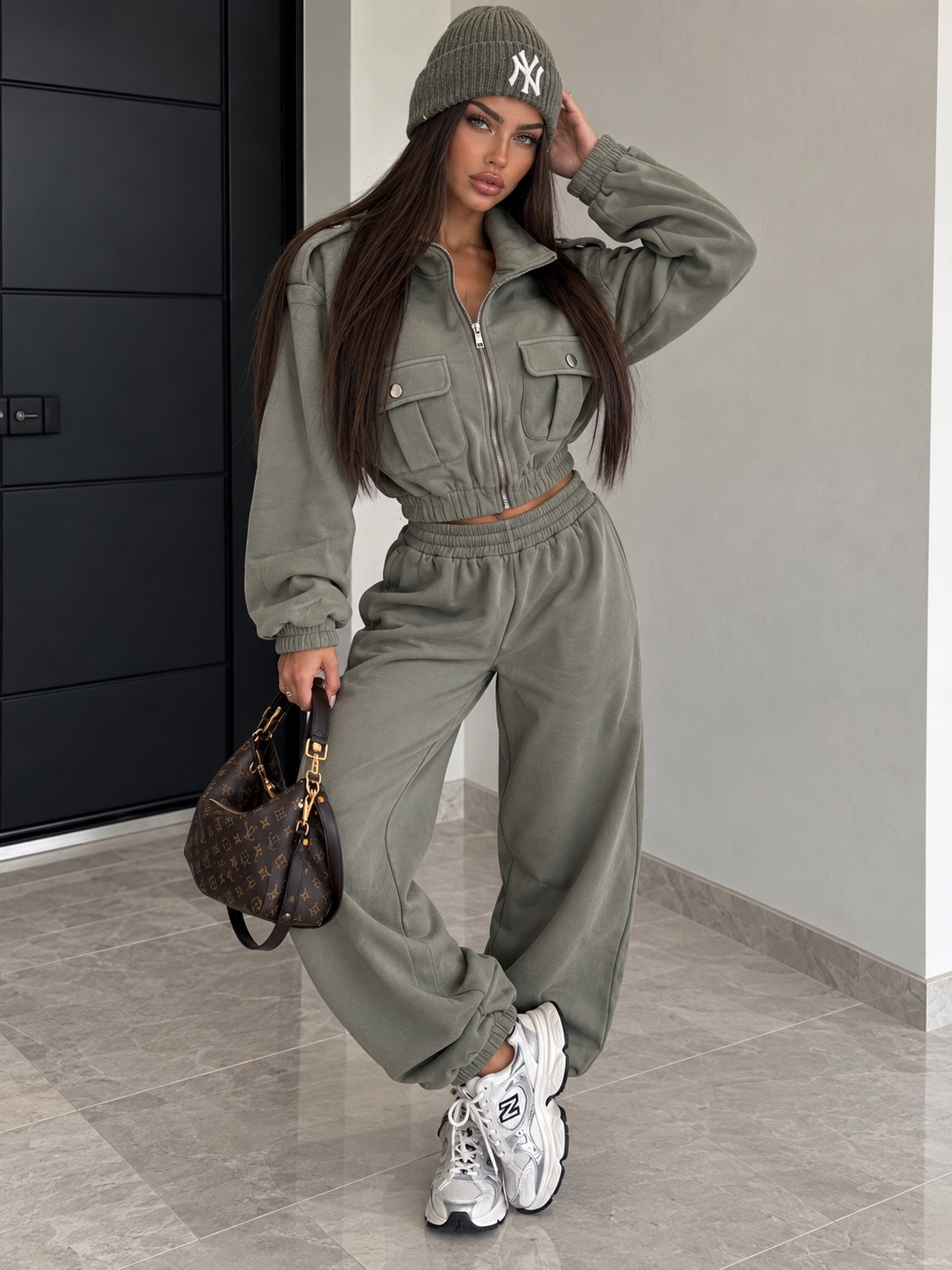 Completo Felpato Urban Cargo Verde Army - R.a. Boutique