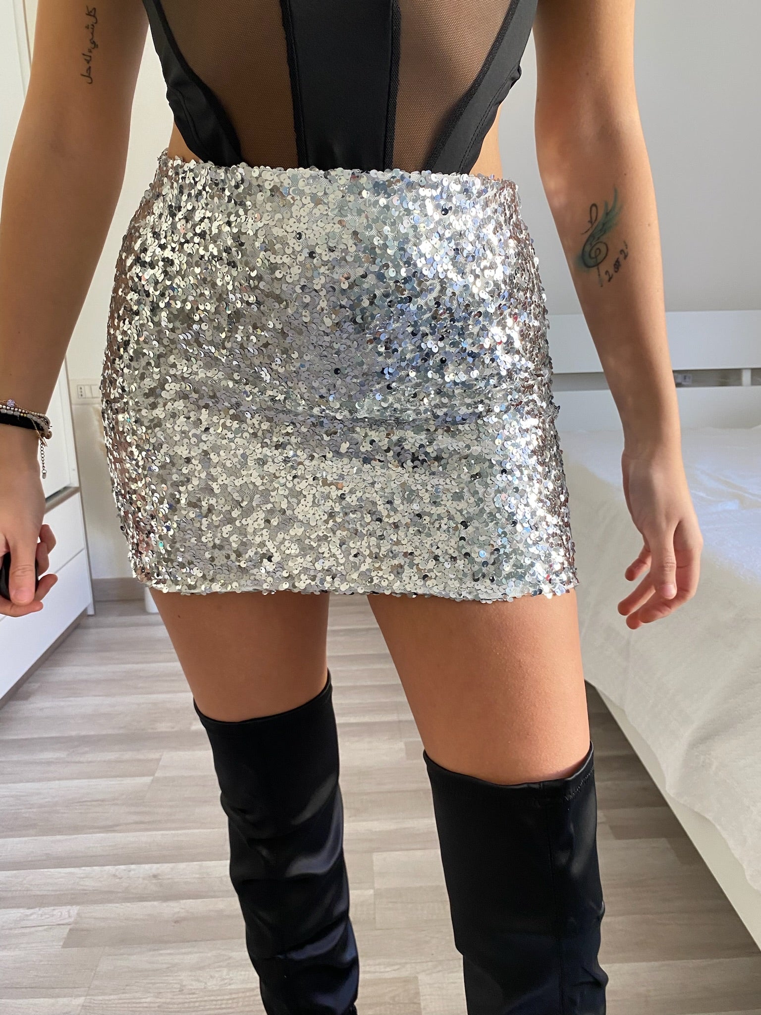 Gonna con paillettes argento - R.a. Boutique 