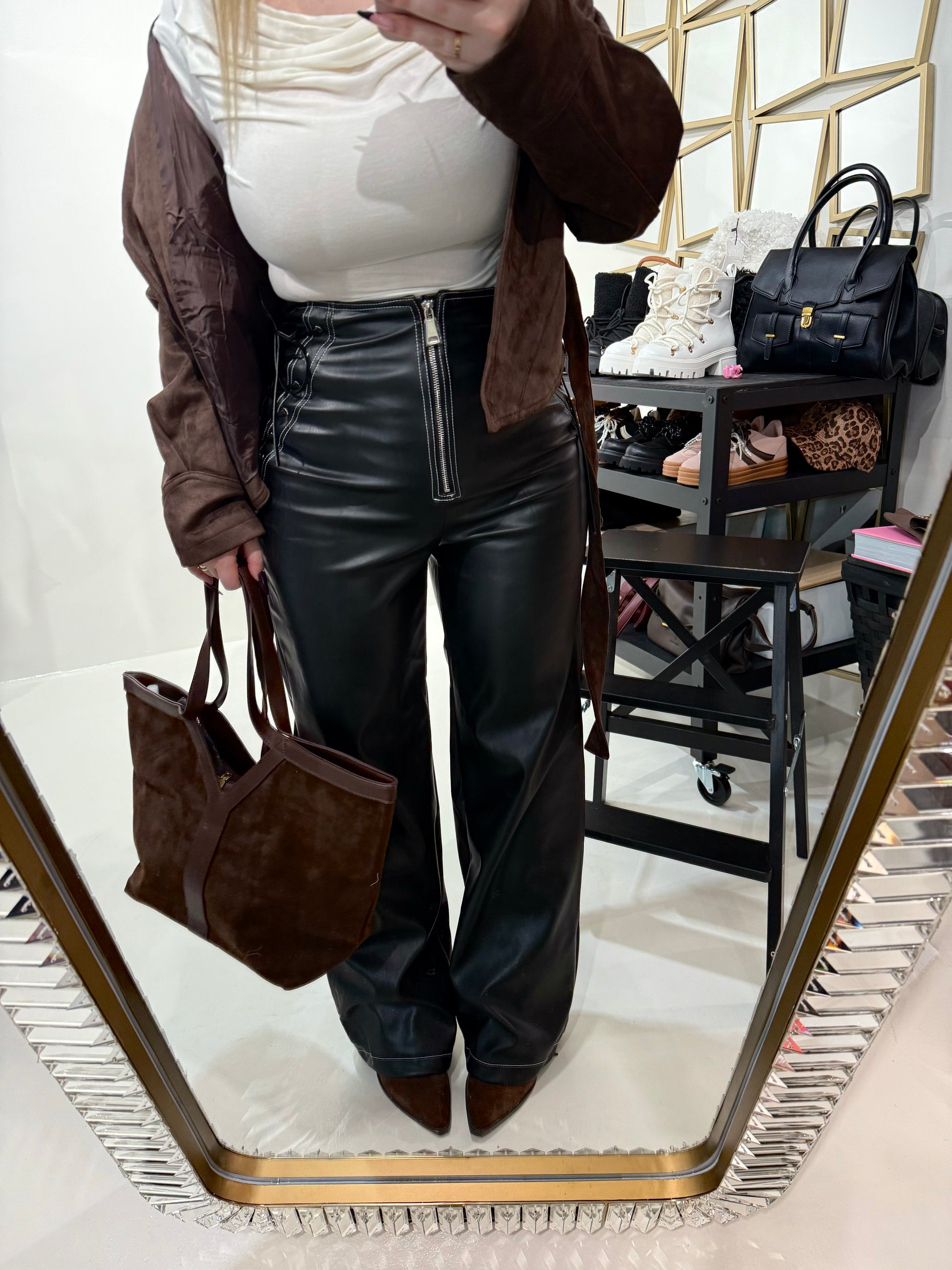 Pantalone in Ecopelle con Lacci Laterali - R.a. Boutique