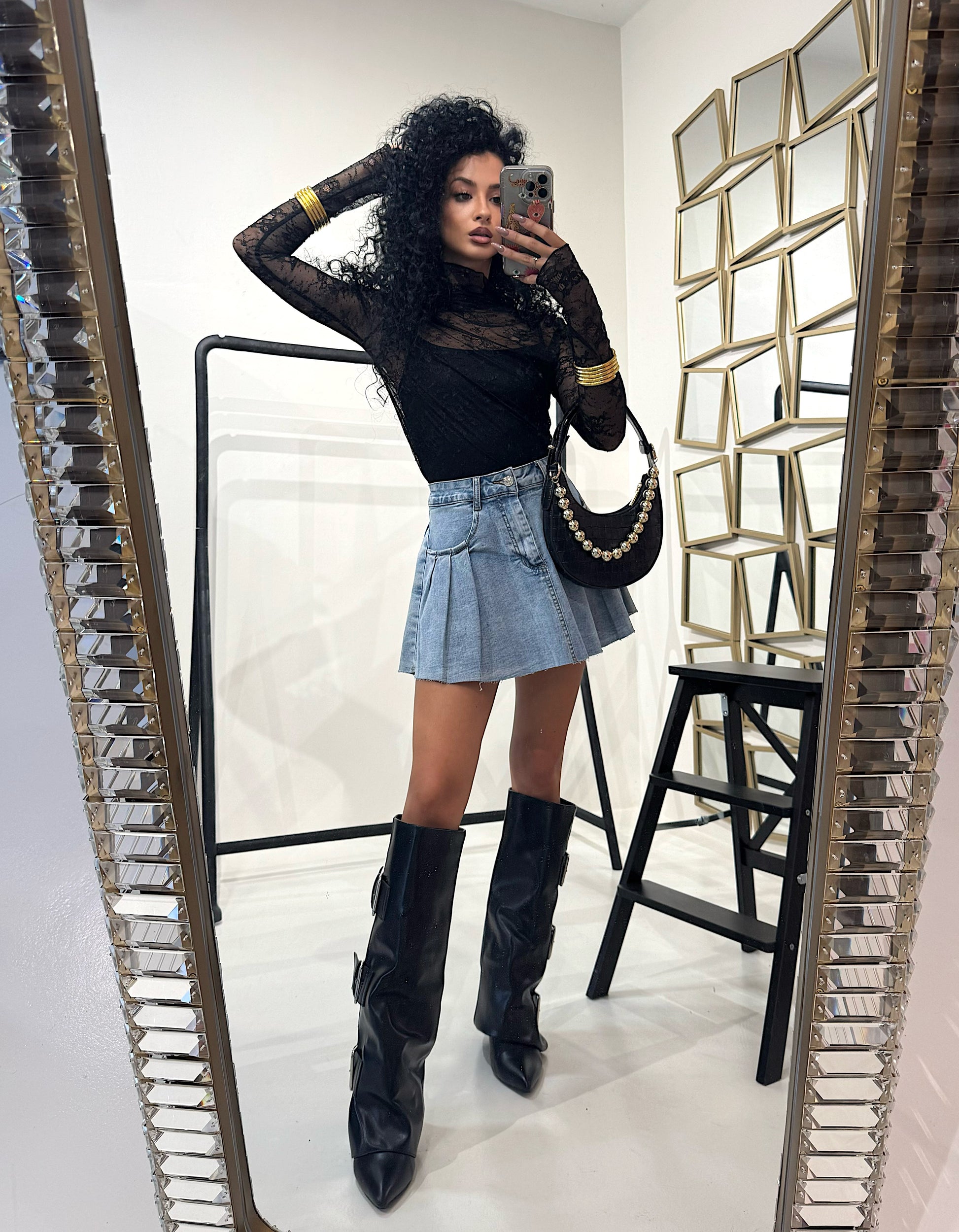 Maglia in pizzo collo alto - R.a. Boutique