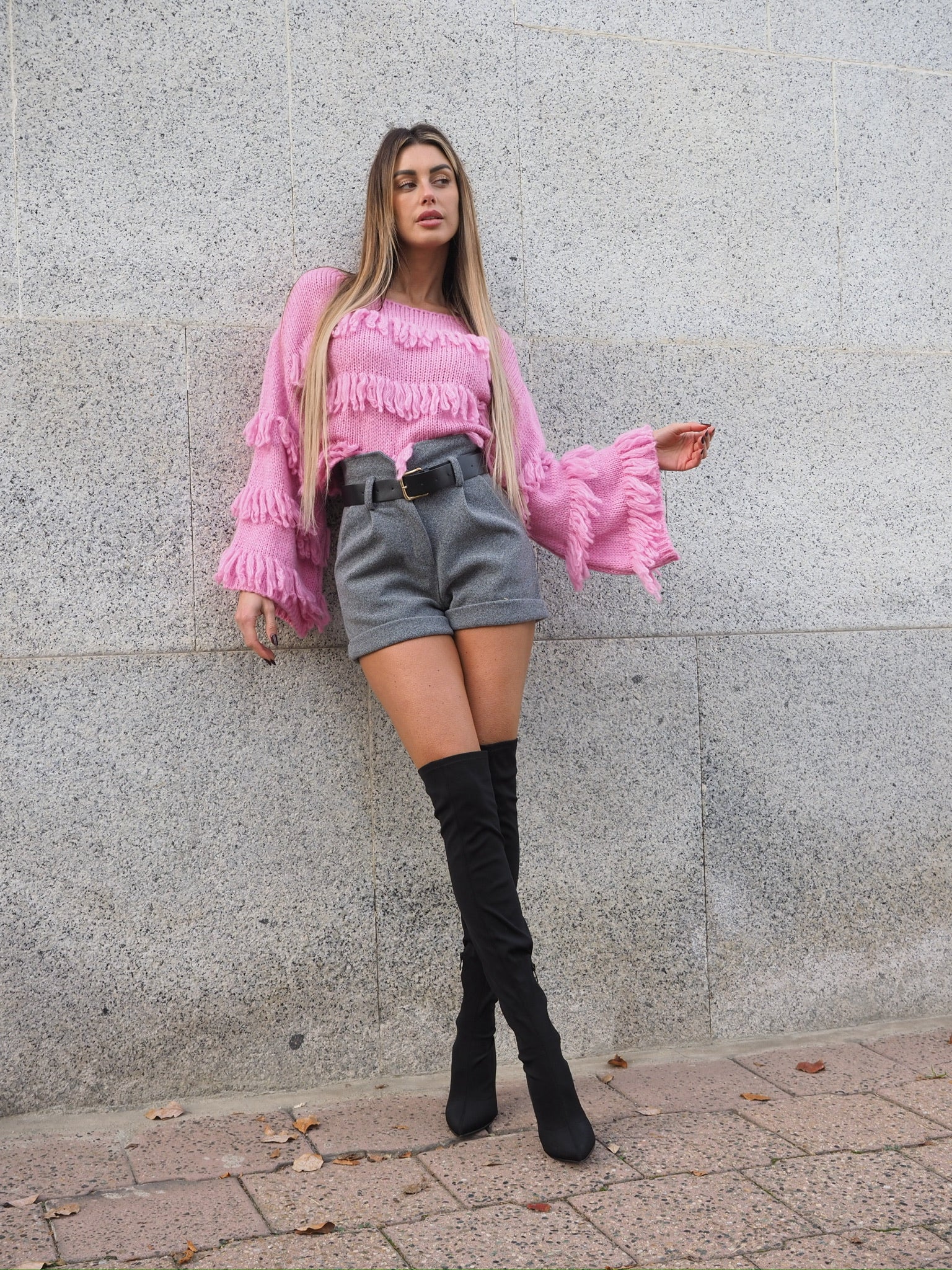 Maglione rosa barbie con frange - R.a. Boutique 