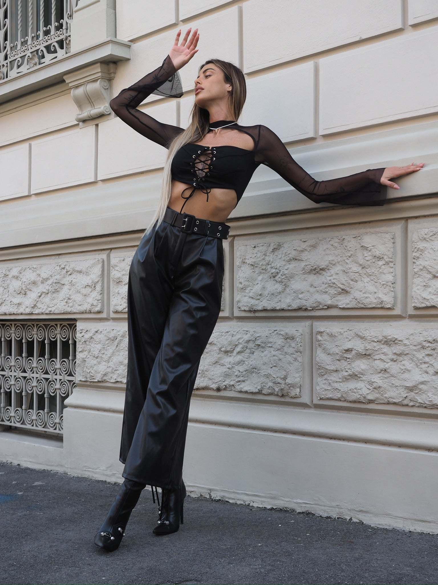 Blusa in velo con lacci - R.a. Boutique 