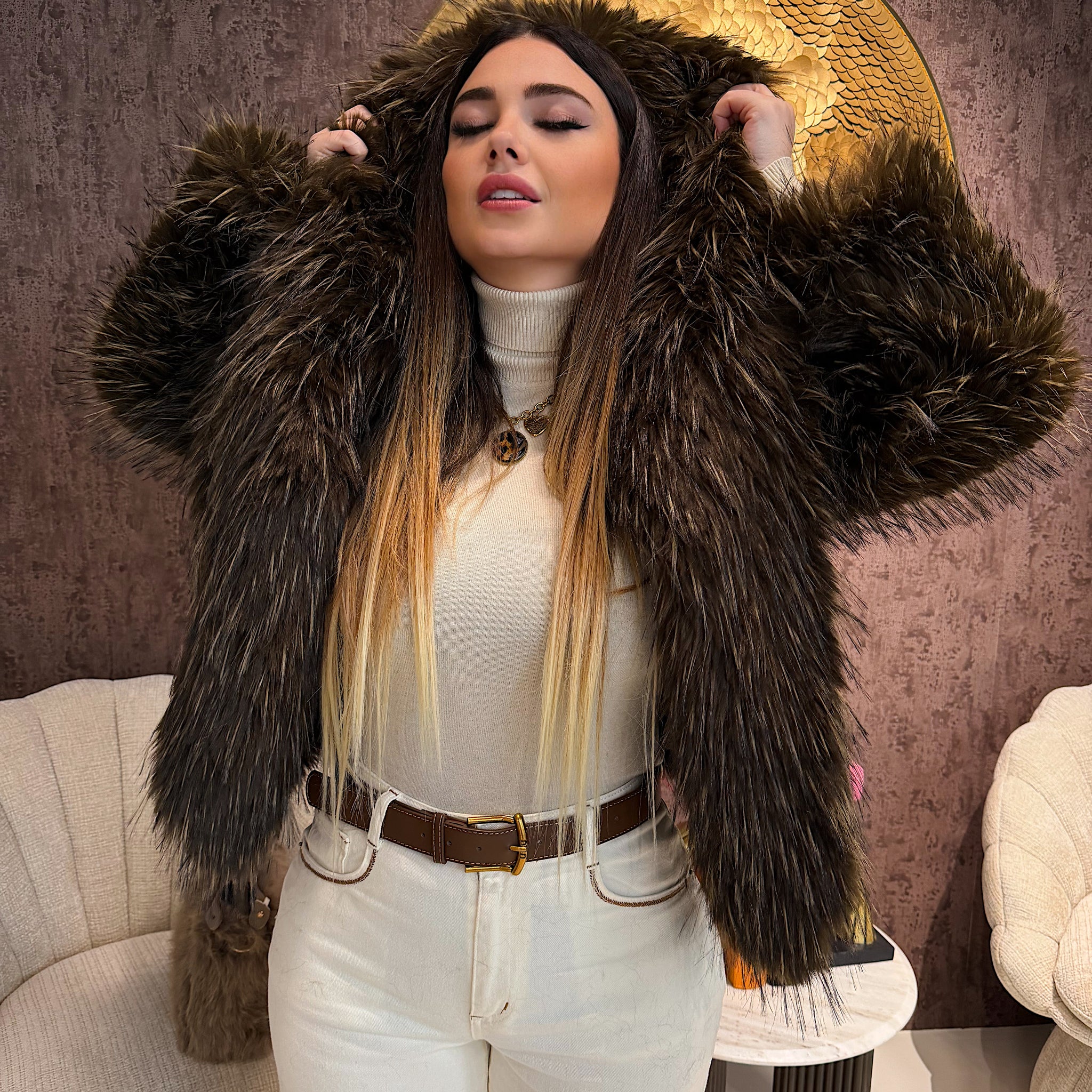 Giacca in Eco-Pelliccia con cappuccio over