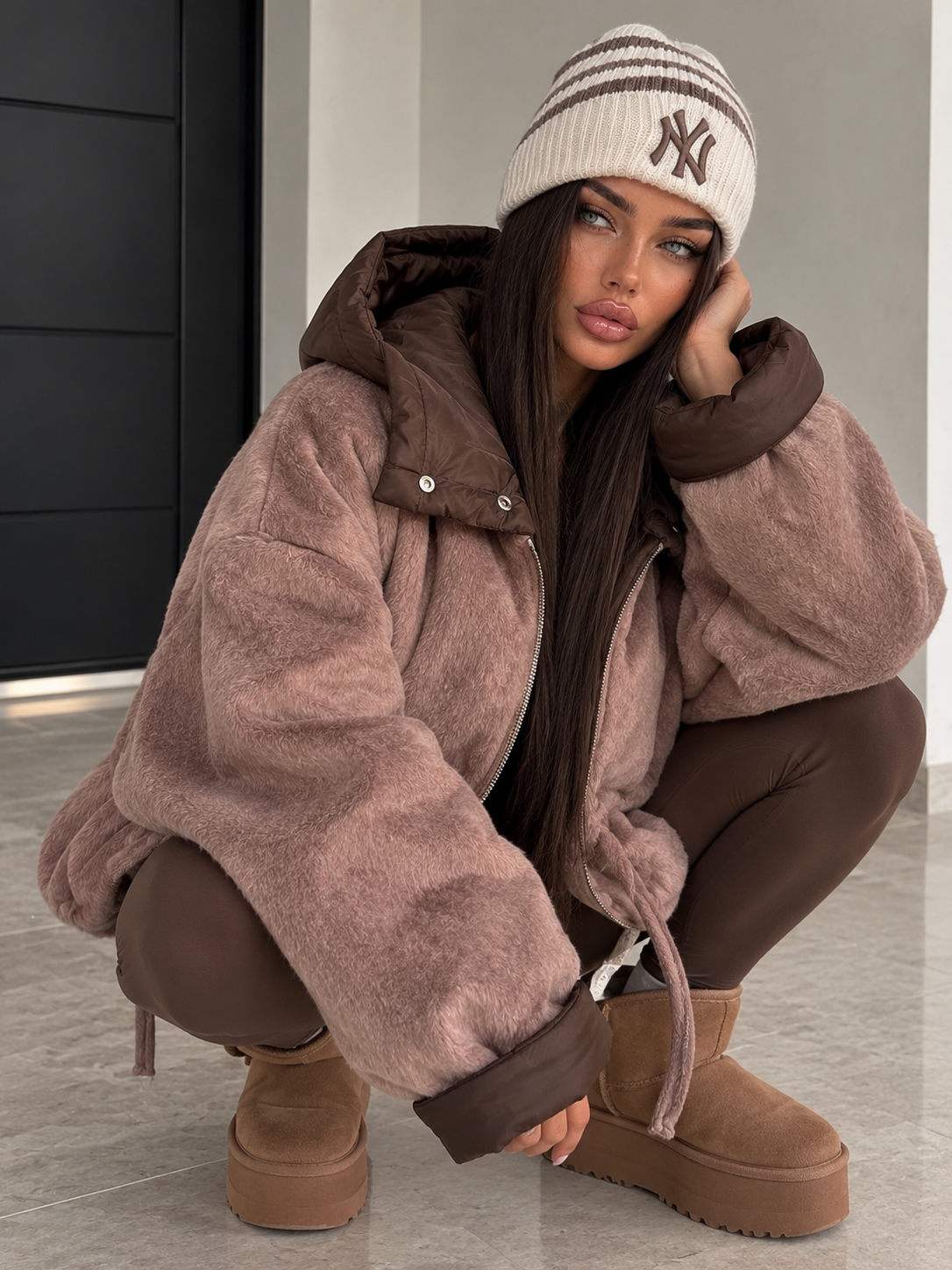 Giaccone Soft Winter con Cappuccio Imbottito – Tortora Chocolate - R.a. Boutique