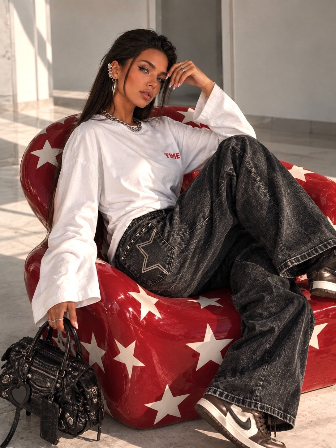 Maglia Oversize Time Bianca con Stampa Rossa - R.a. Boutique