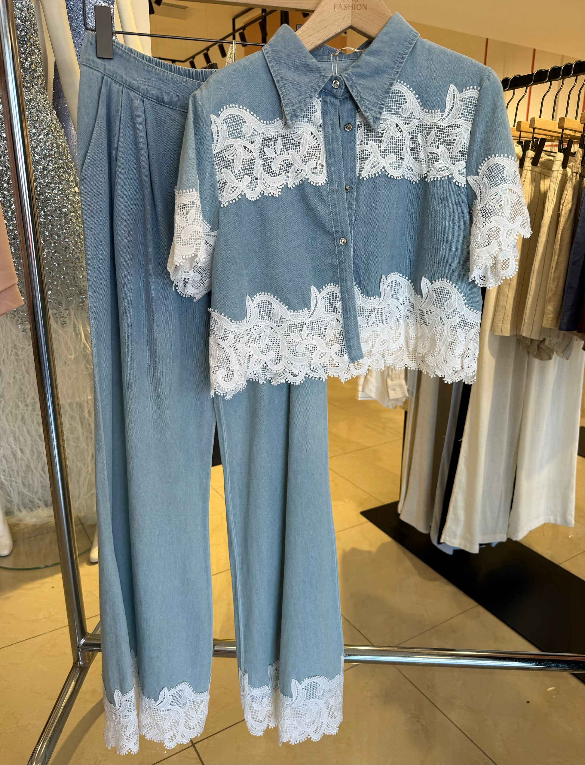 Set camicia e jeans con pizzo - R.a. Boutique