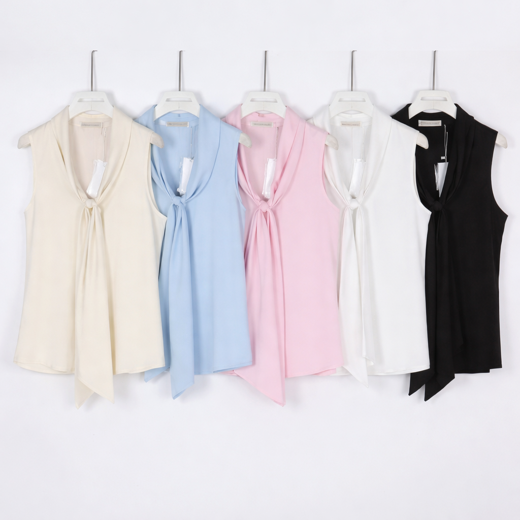 Blusa con gioiello - R.a. Boutique
