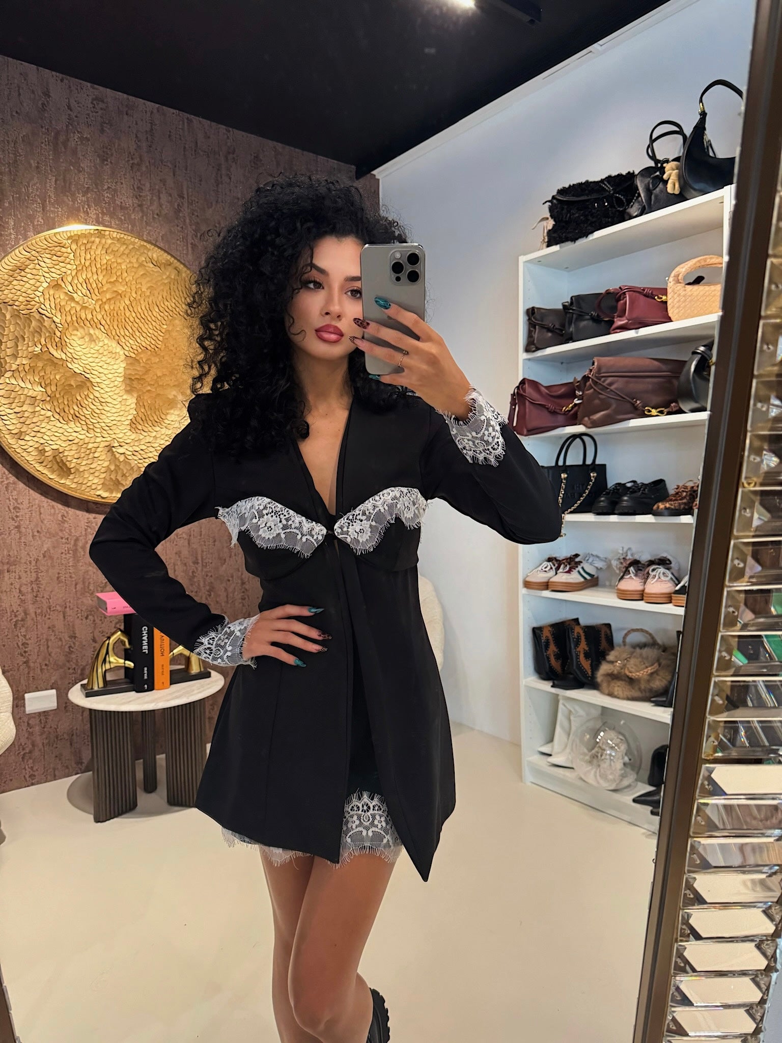 Completo giacca e short con pizzo - R.a. Boutique