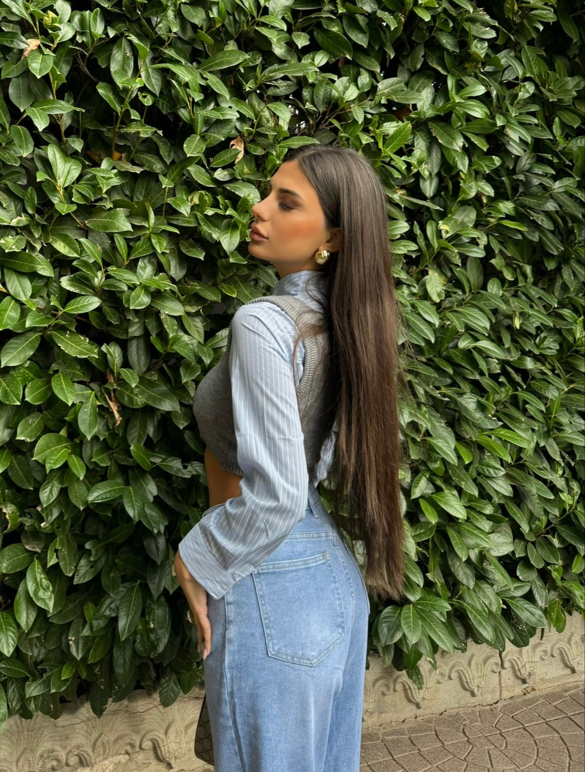 Maglioncino grigio più camicia celeste - R.a. Boutique 