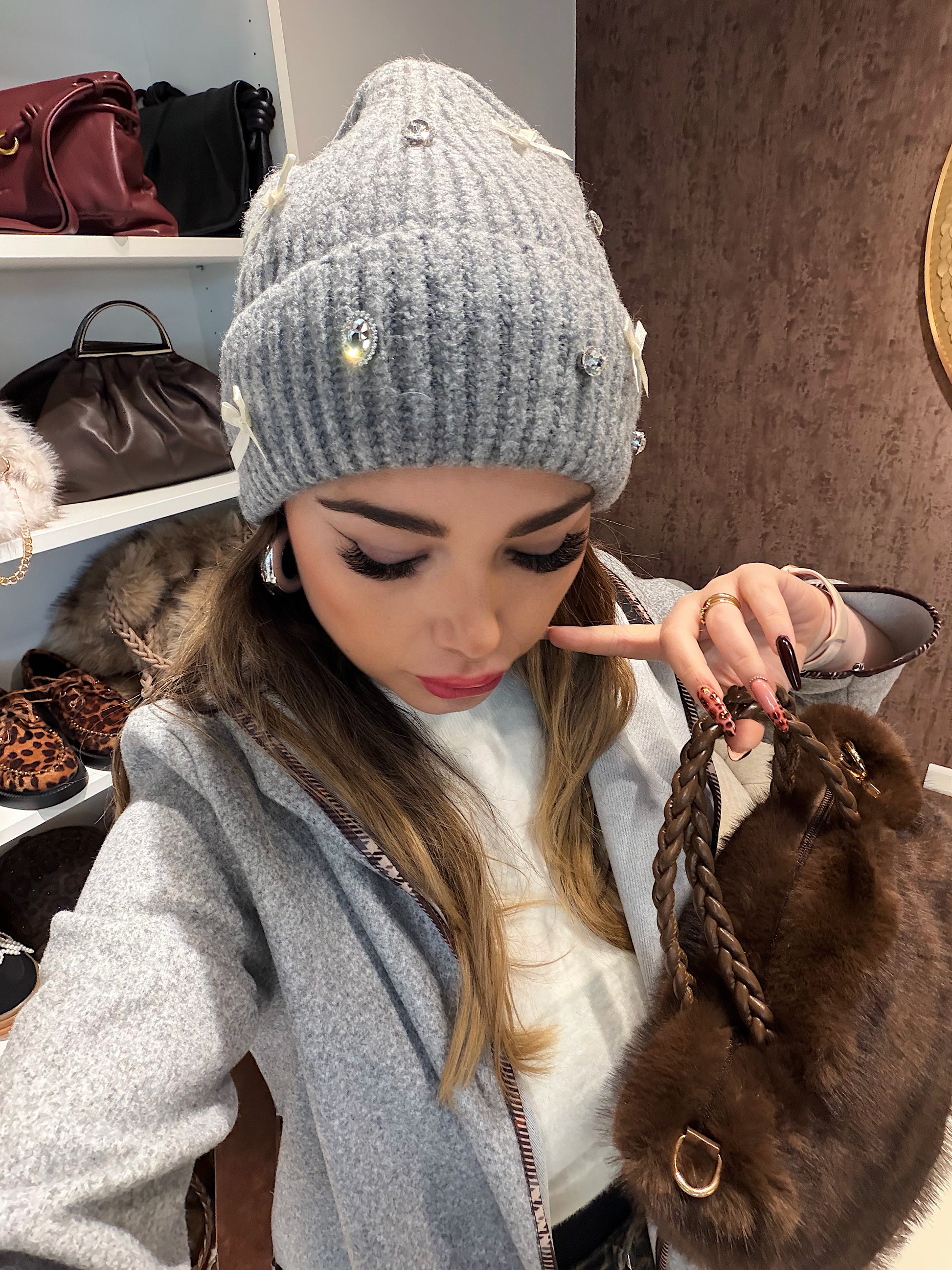 Cappelli sciarpe e guanti - R.a. Boutique