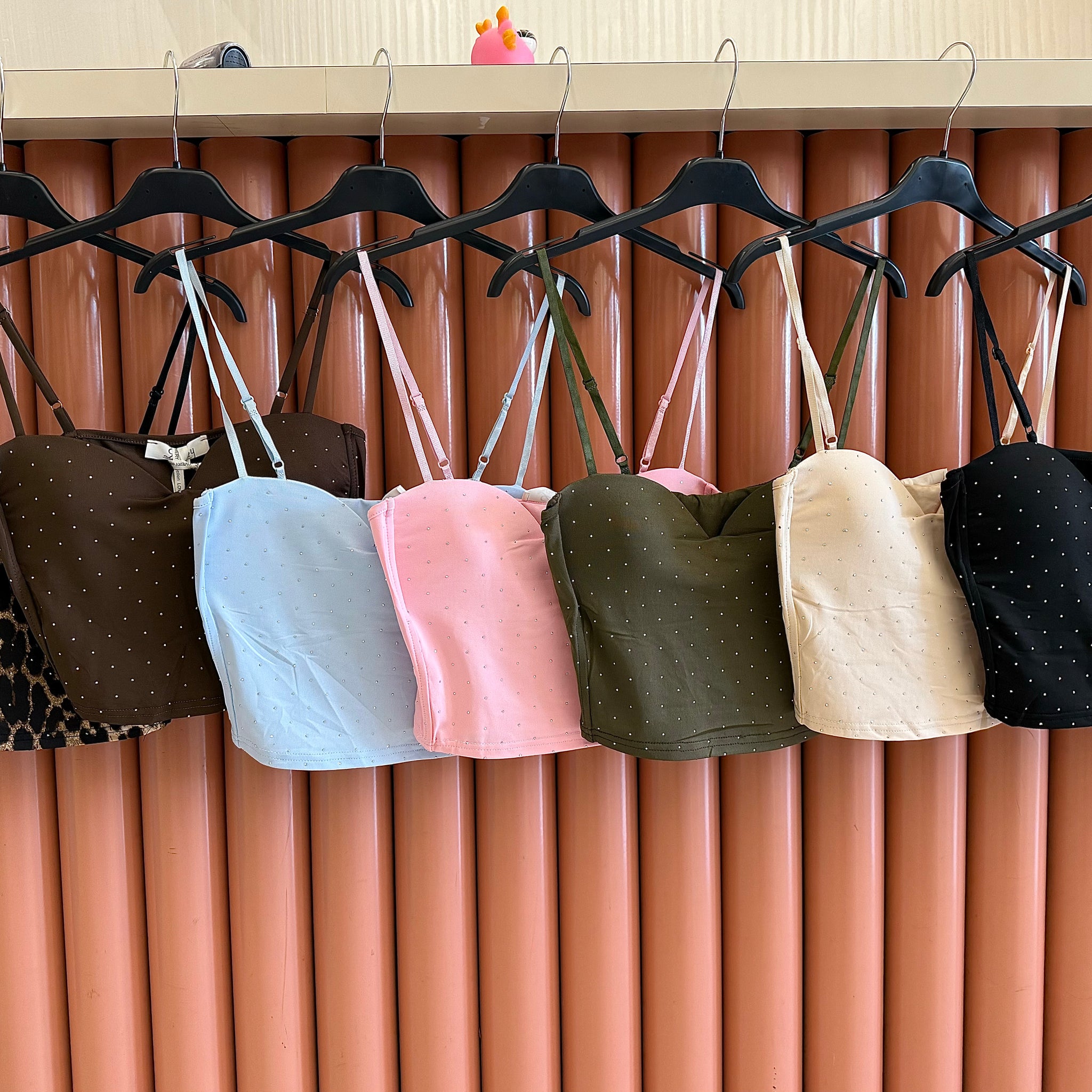 Top con coppe e strass - R.a. Boutique