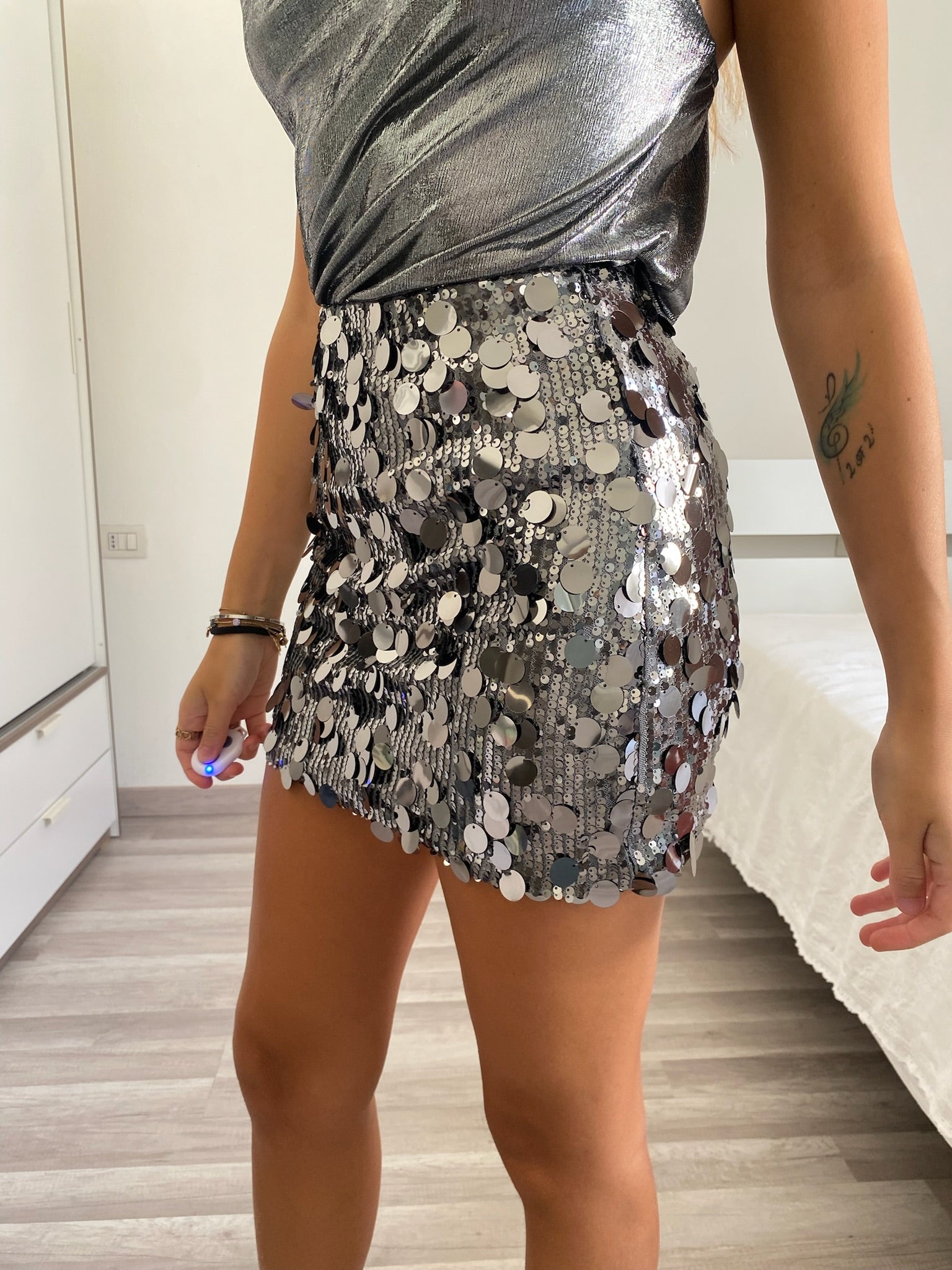 Gonna con maxi paillettes silver - R.a. Boutique 