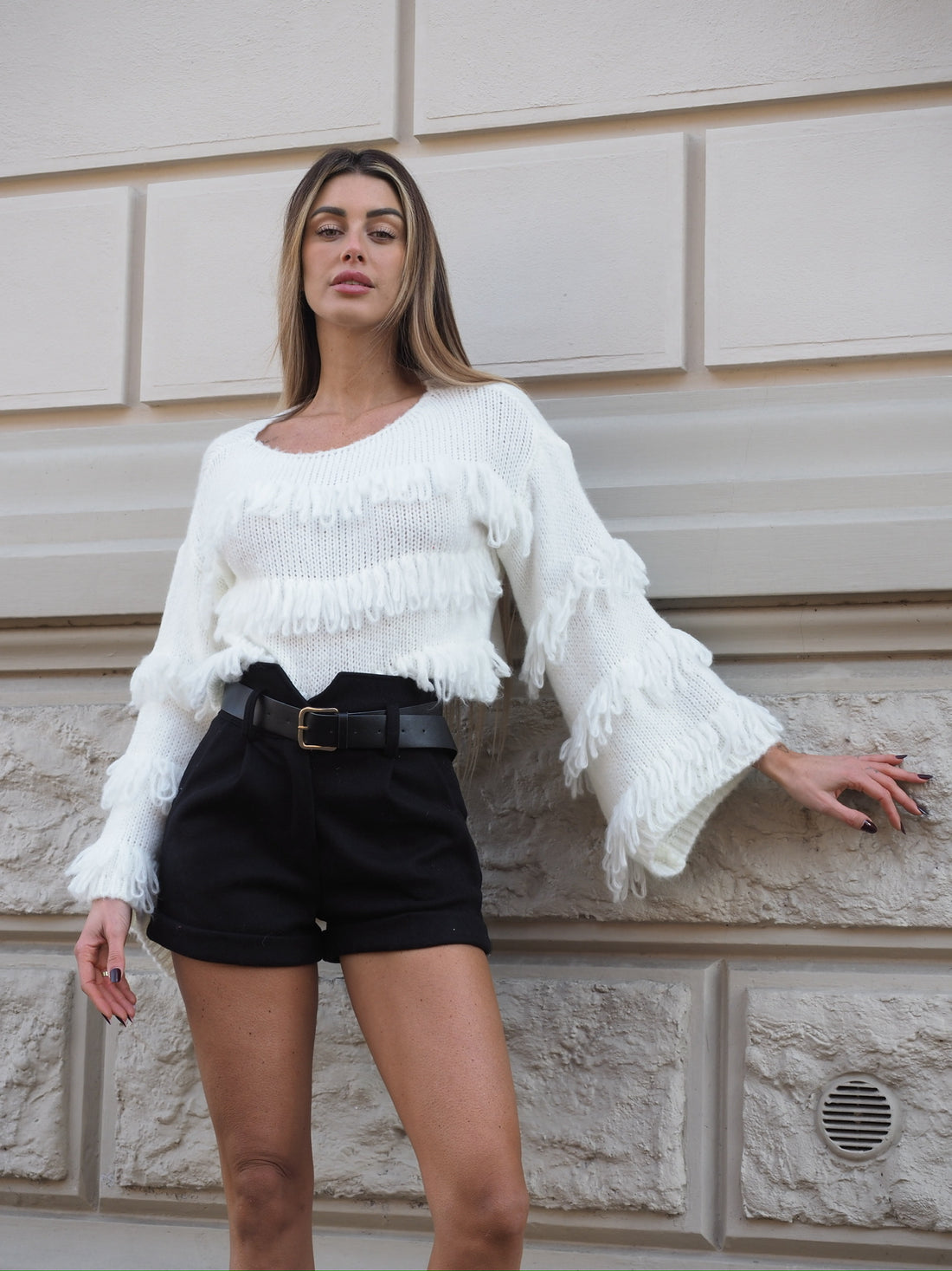 Maglione bianco con frange - R.a. Boutique 