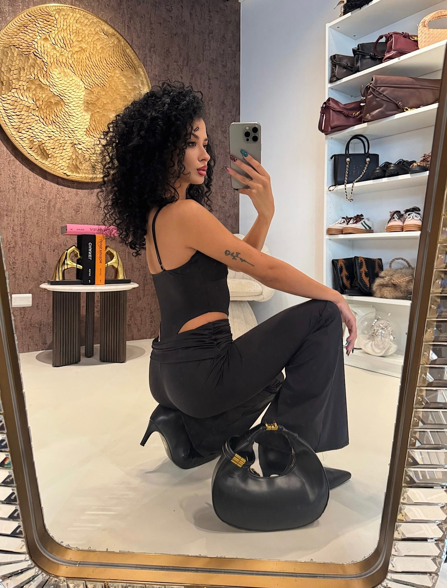 Tuta sensual chic nero - R.a. Boutique