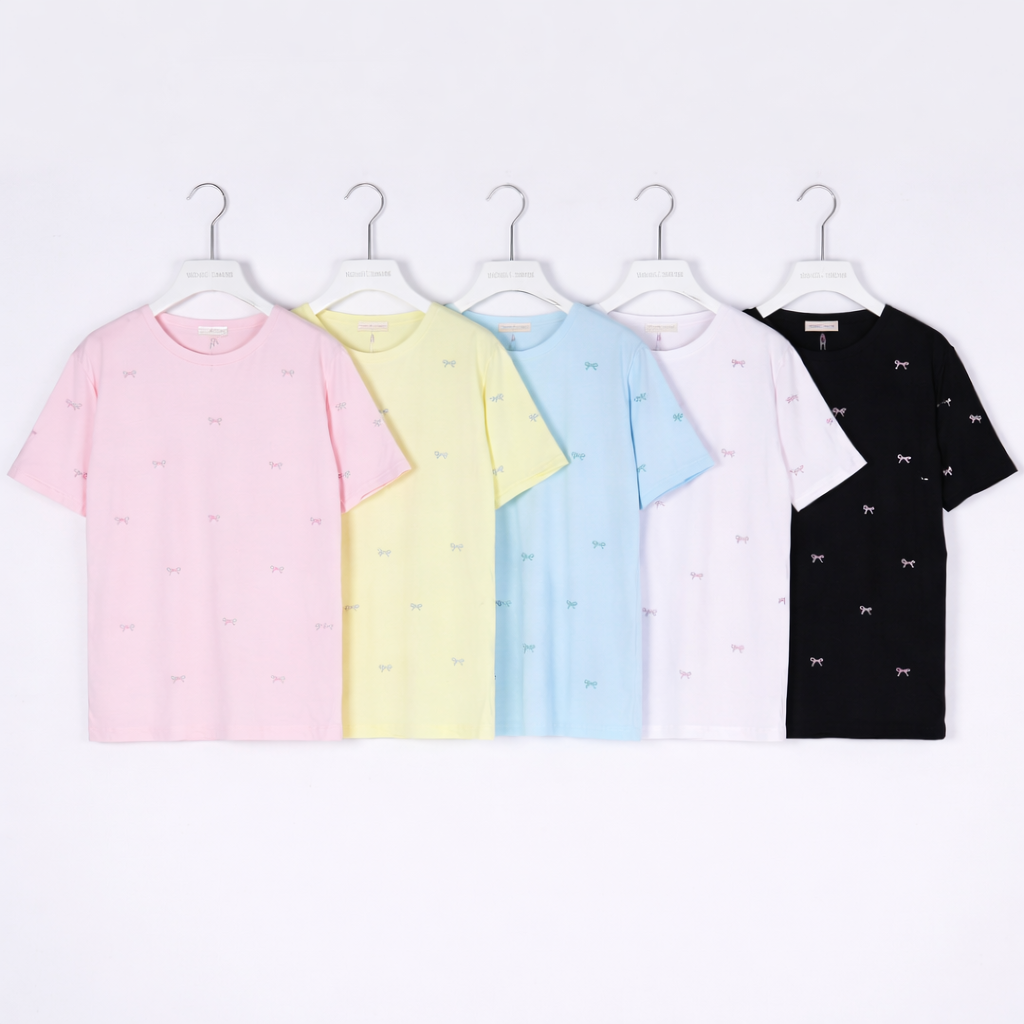 T-shirt con fiocchetti