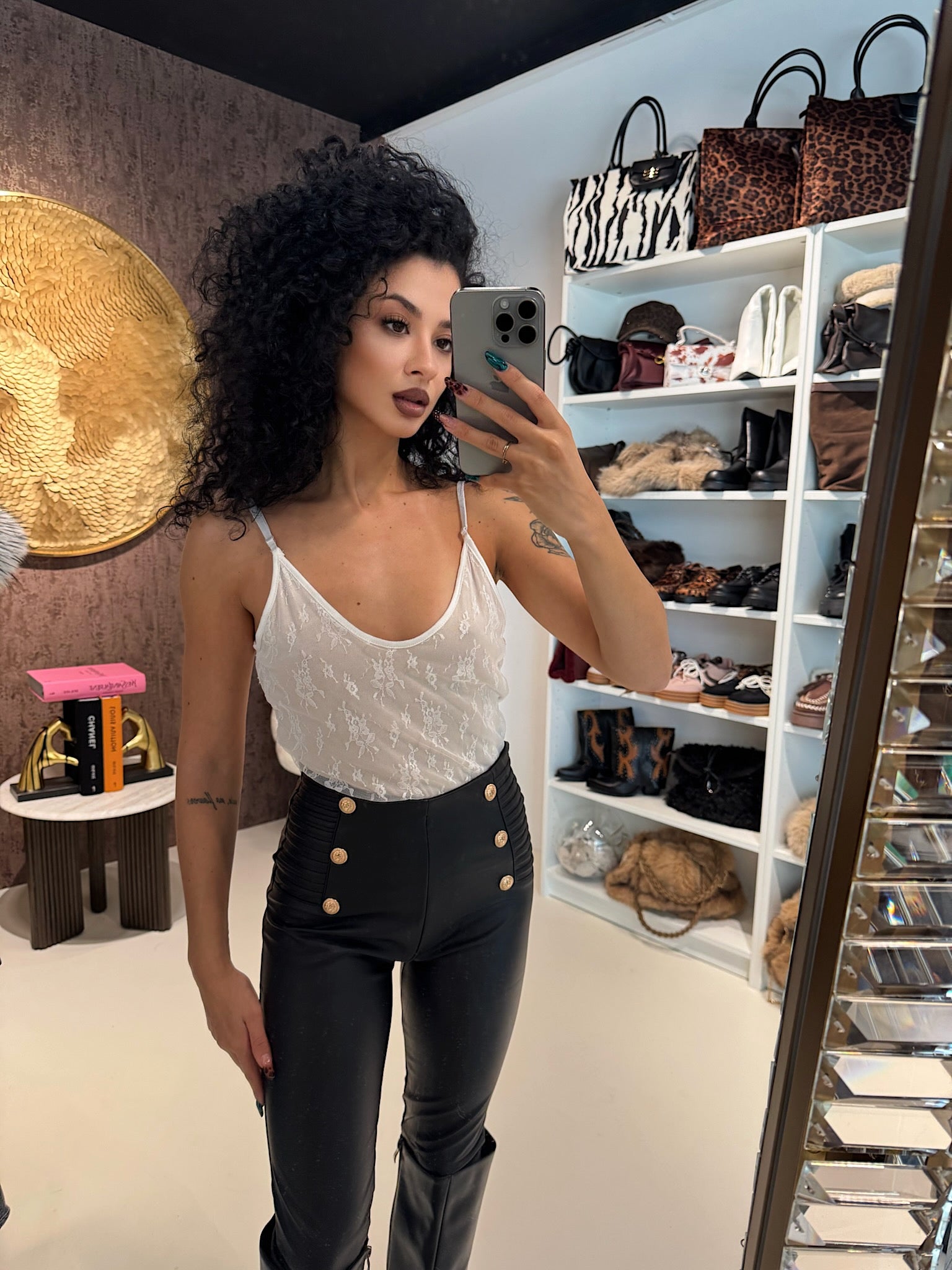 Body in pizzo schiena aperta - R.a. Boutique