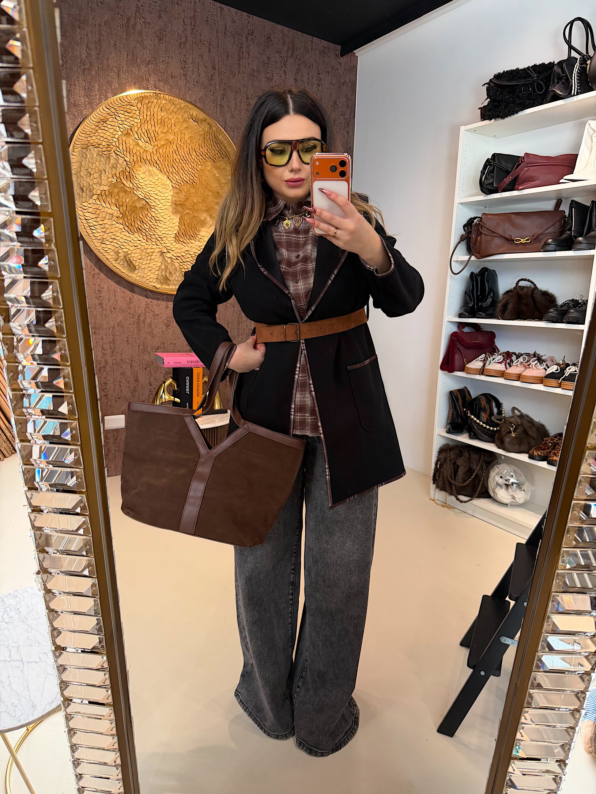 Cappotto Corto con Cintura in Vita e Dettagli - R.a. Boutique