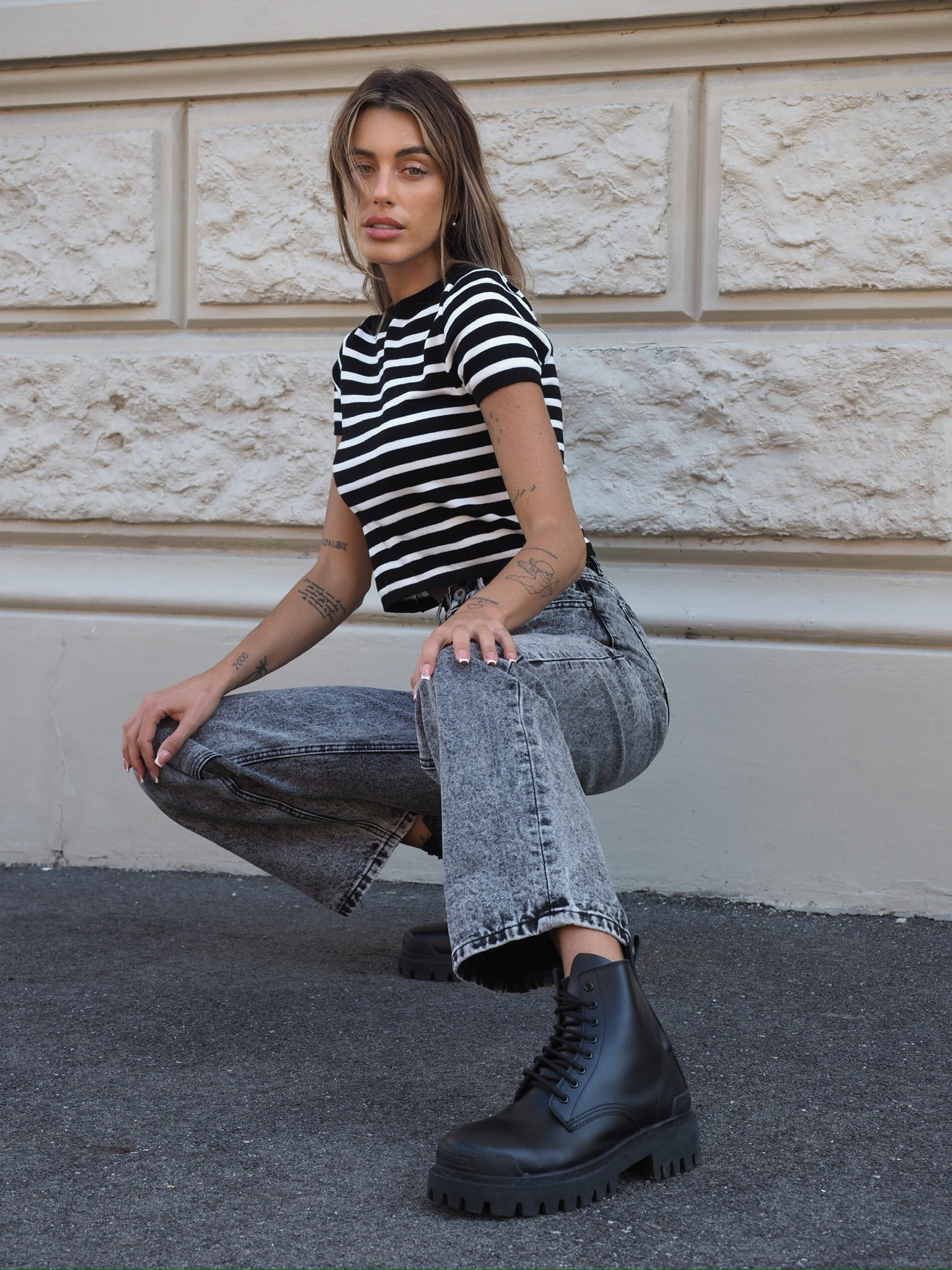 Maglia a manica corta a righe - R.a. Boutique 