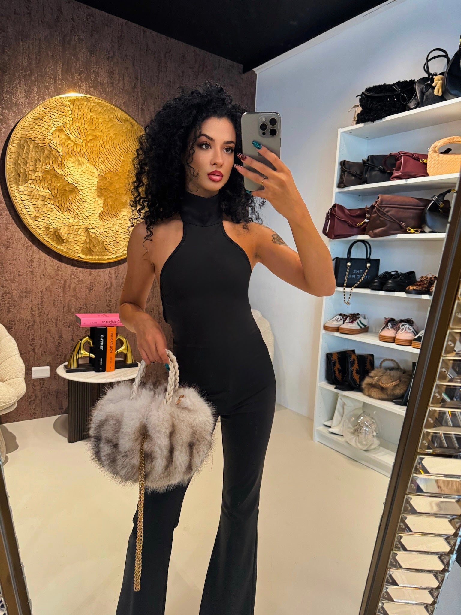 Tuta choker schiena aperta nero - R.a. Boutique