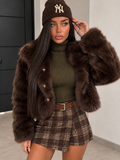 Giacca Corta Effetto Pelliccia Marrone con Cappuccio - R.a. Boutique