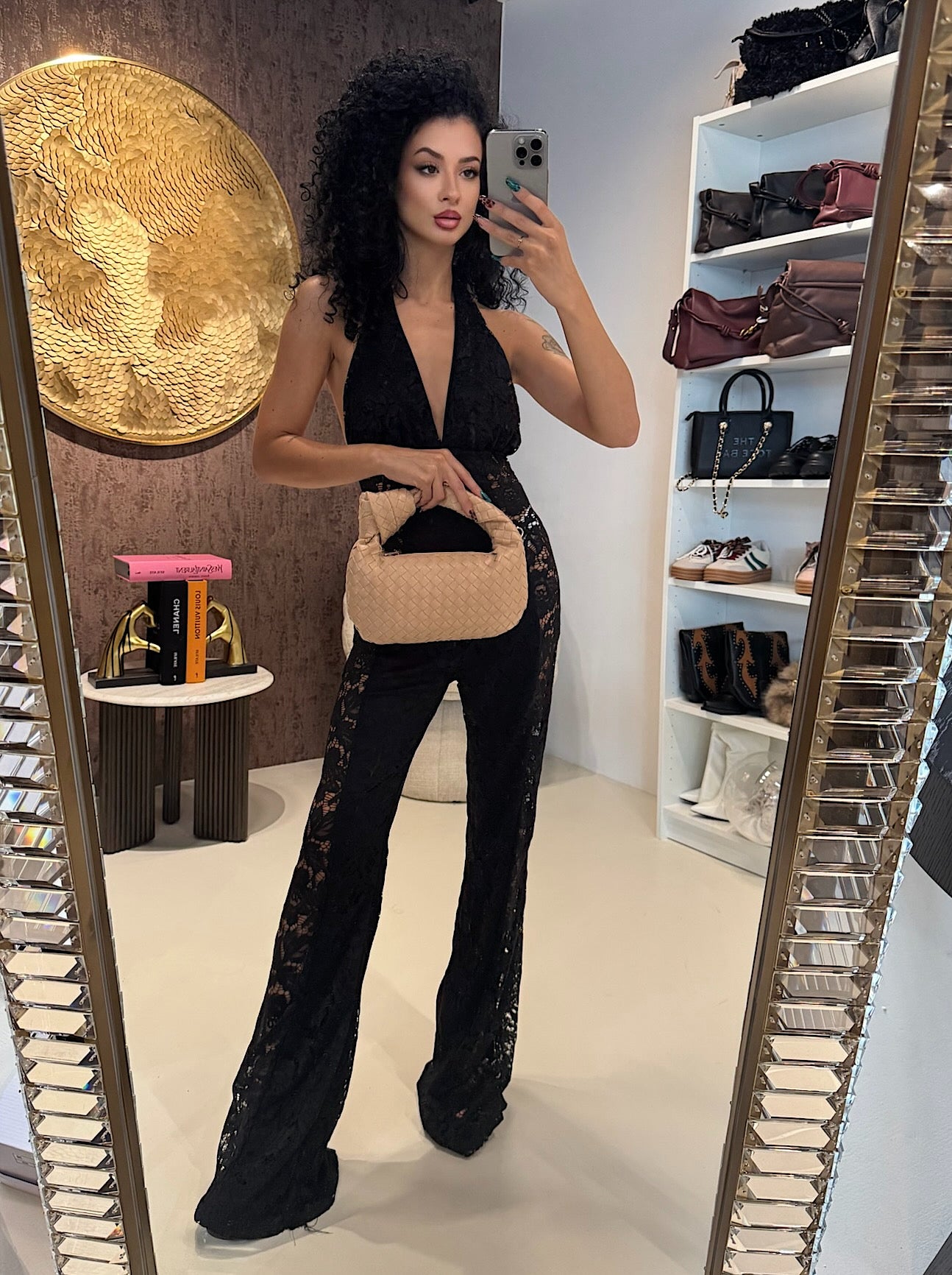 Tuta con fianchi in pizzo trasparenti - R.a. Boutique