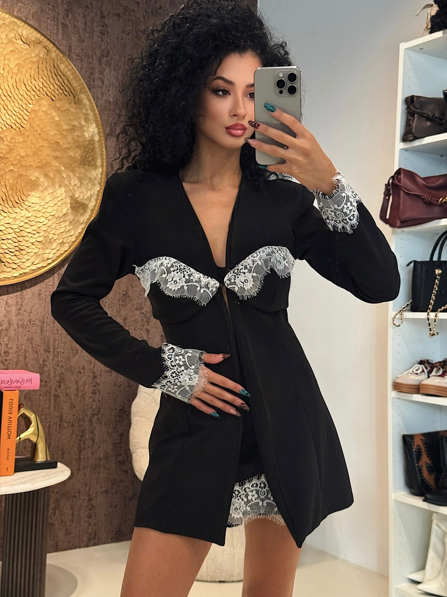 Completo giacca e short con pizzo - R.a. Boutique