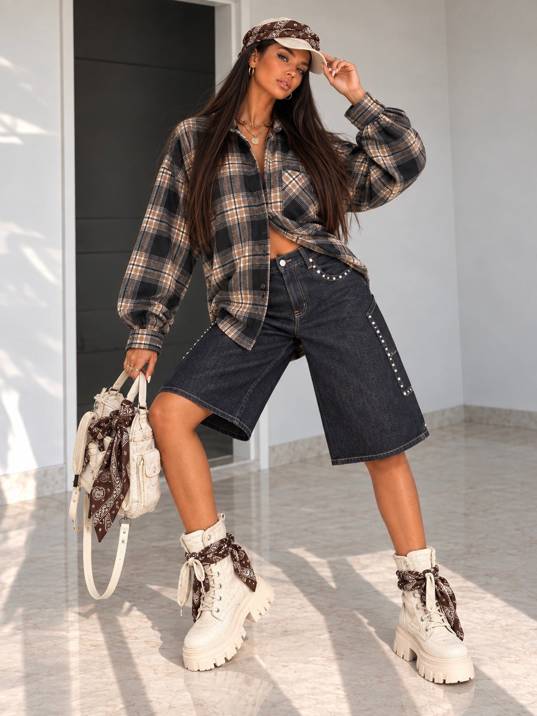 Bermuda Denim borchie Street