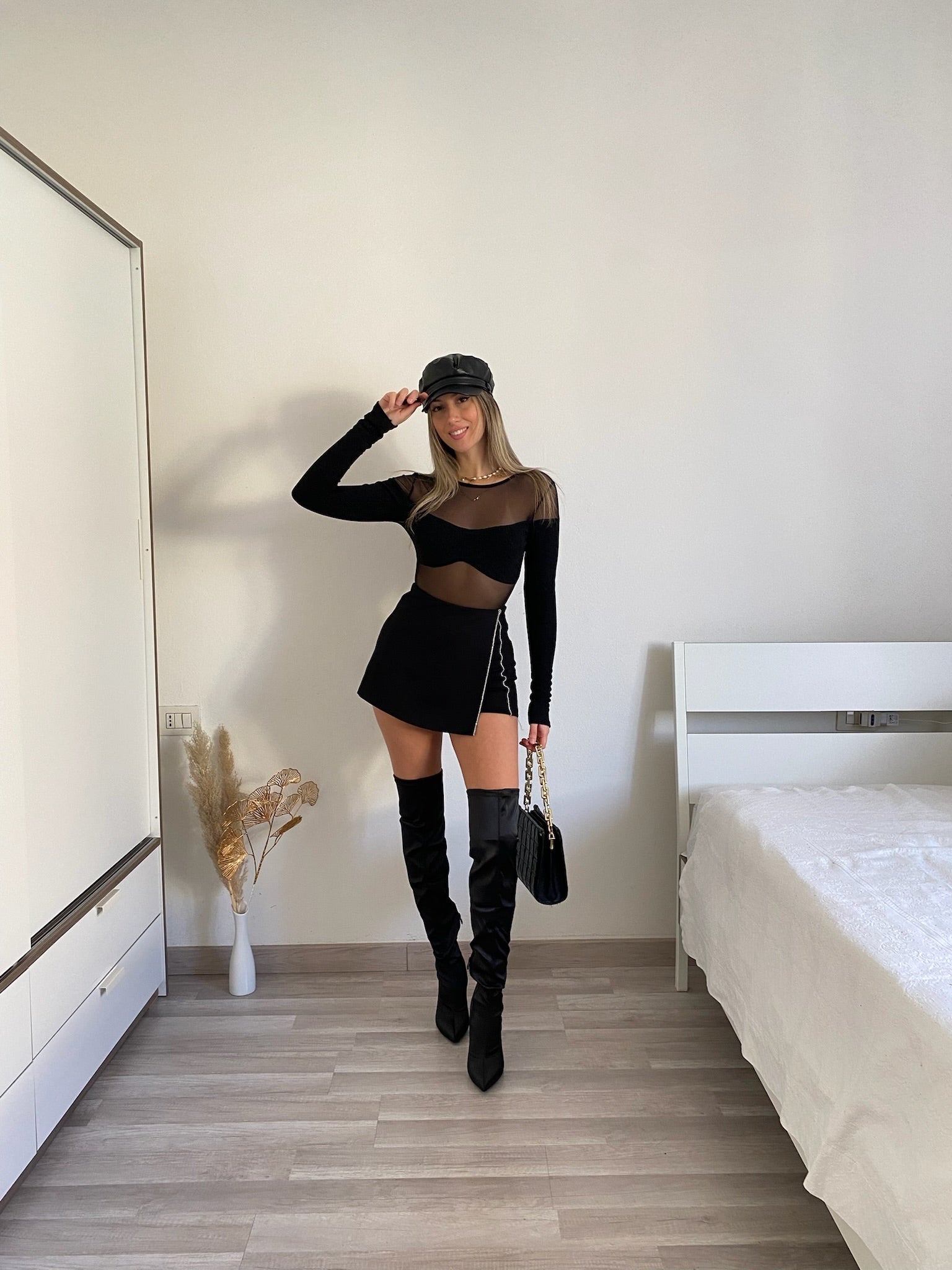 Gonna nera con strass - R.a. Boutique 