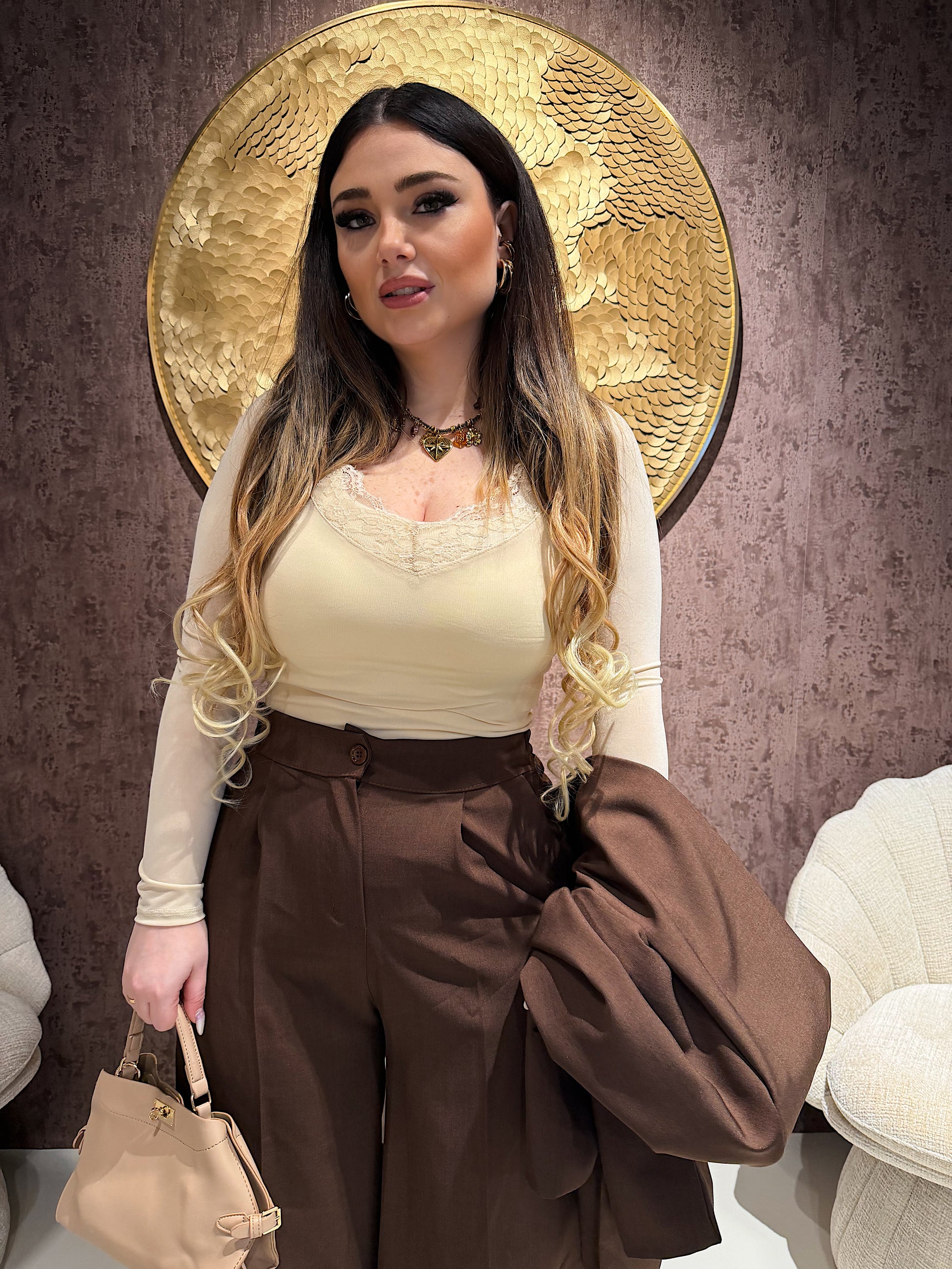 Maglia Scollo a V con pizzo applicato - R.a. Boutique