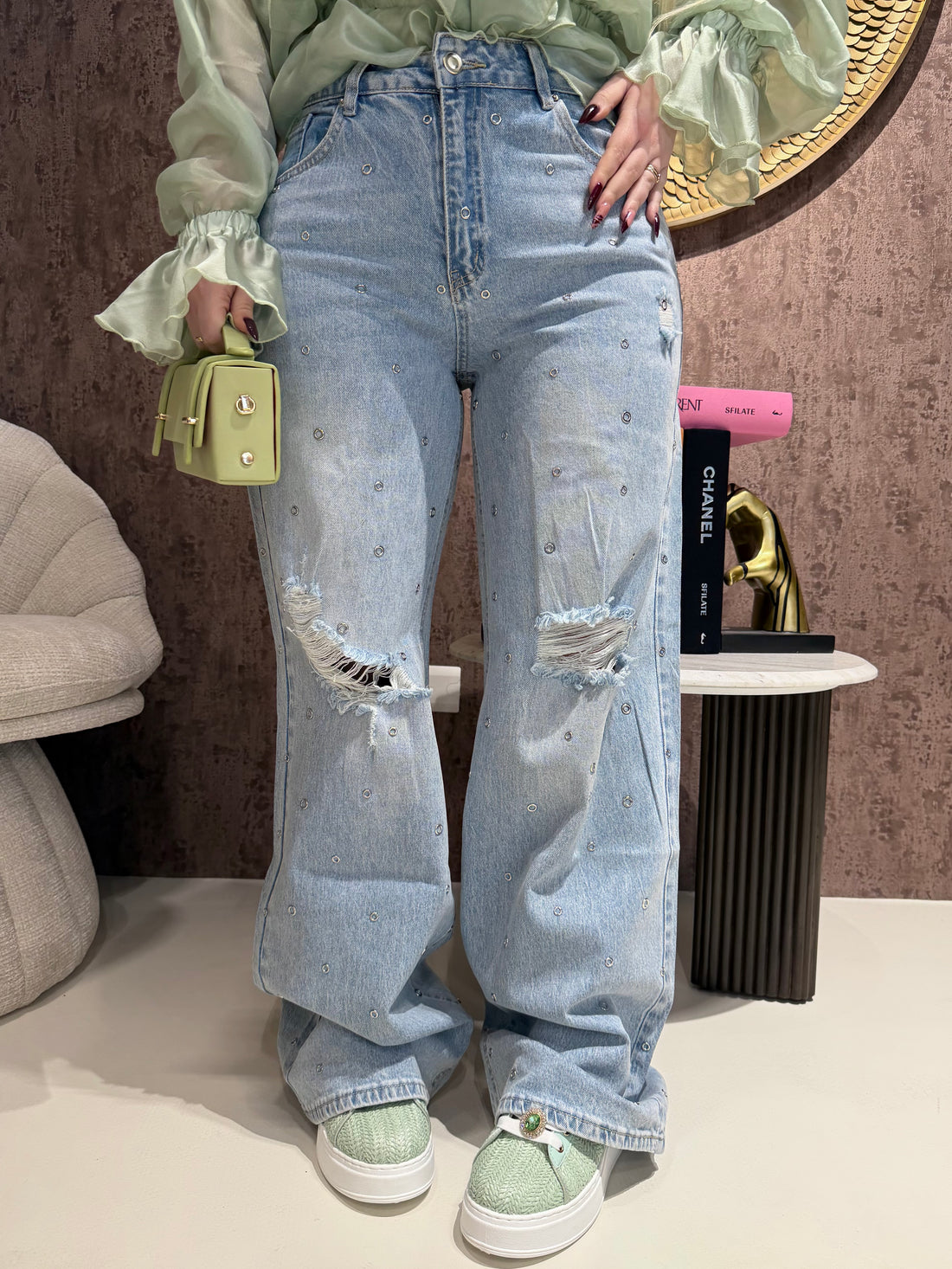 Jeans con strappi e borchiette - R.a. Boutique
