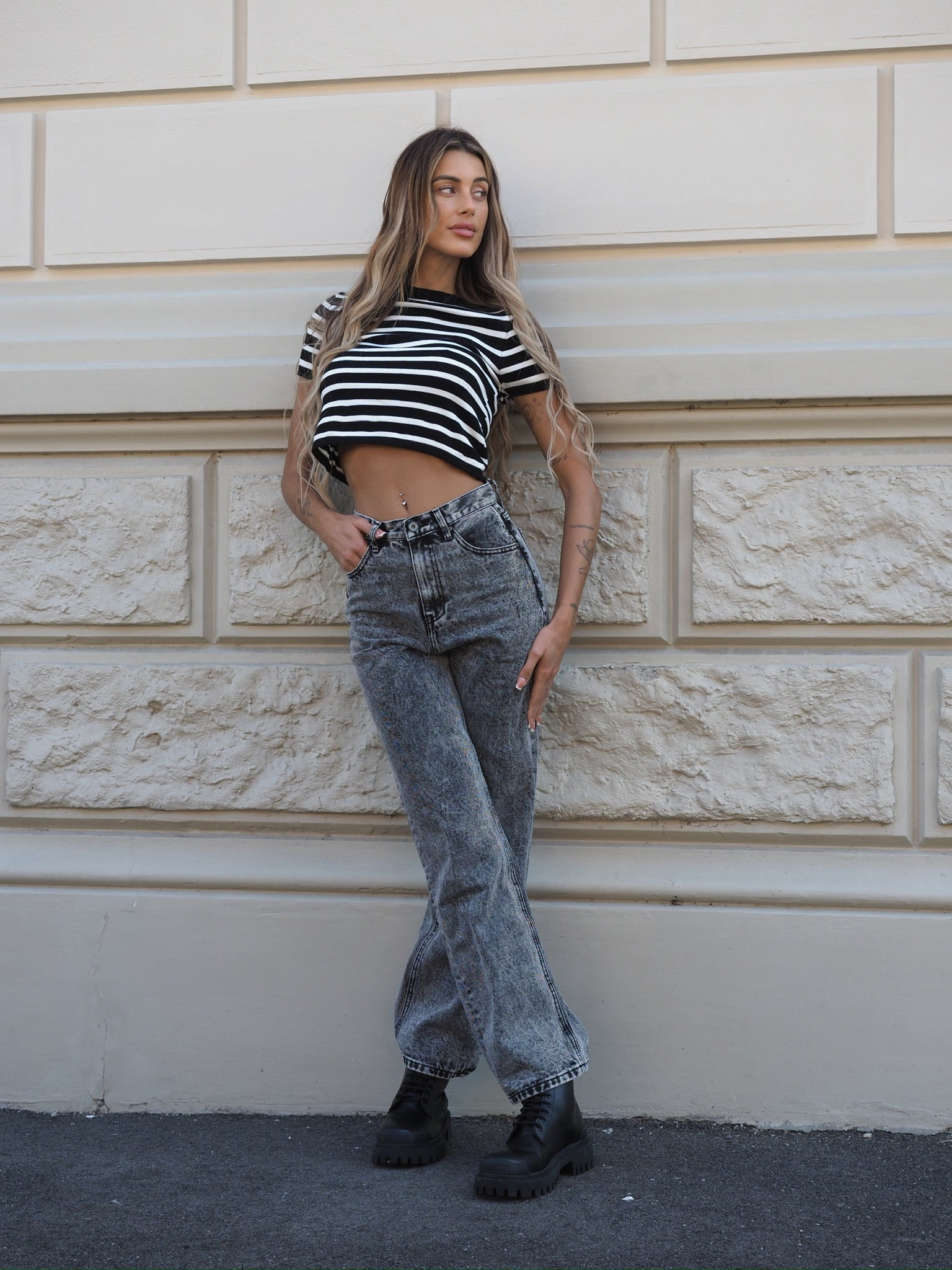 Maglia a manica corta a righe - R.a. Boutique 