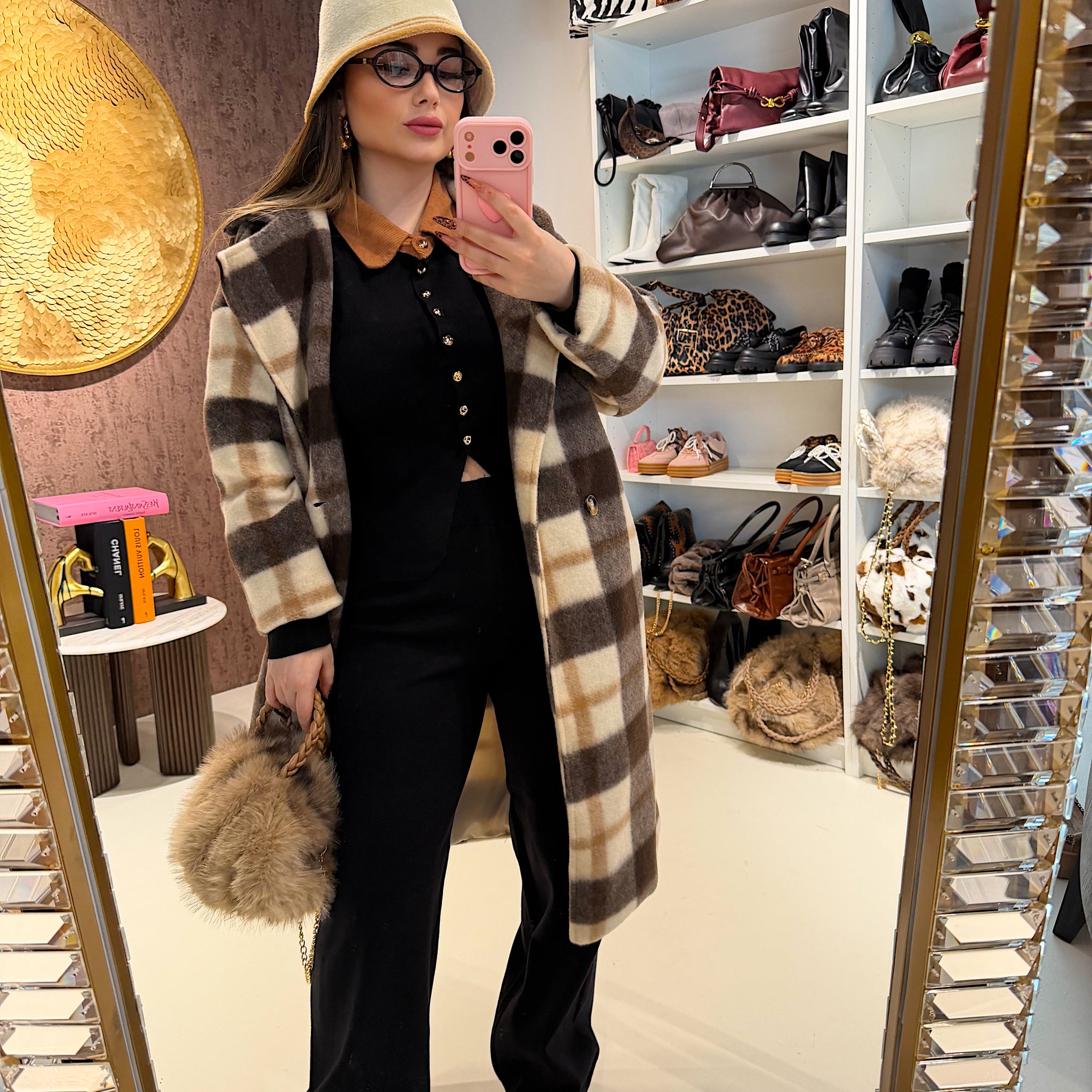 Completo maglia e pantalone con colletto a contrasto - R.a. Boutique