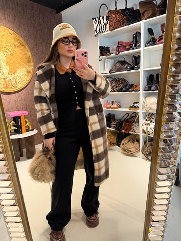 Completo maglia e pantalone con colletto a contrasto - R.a. Boutique