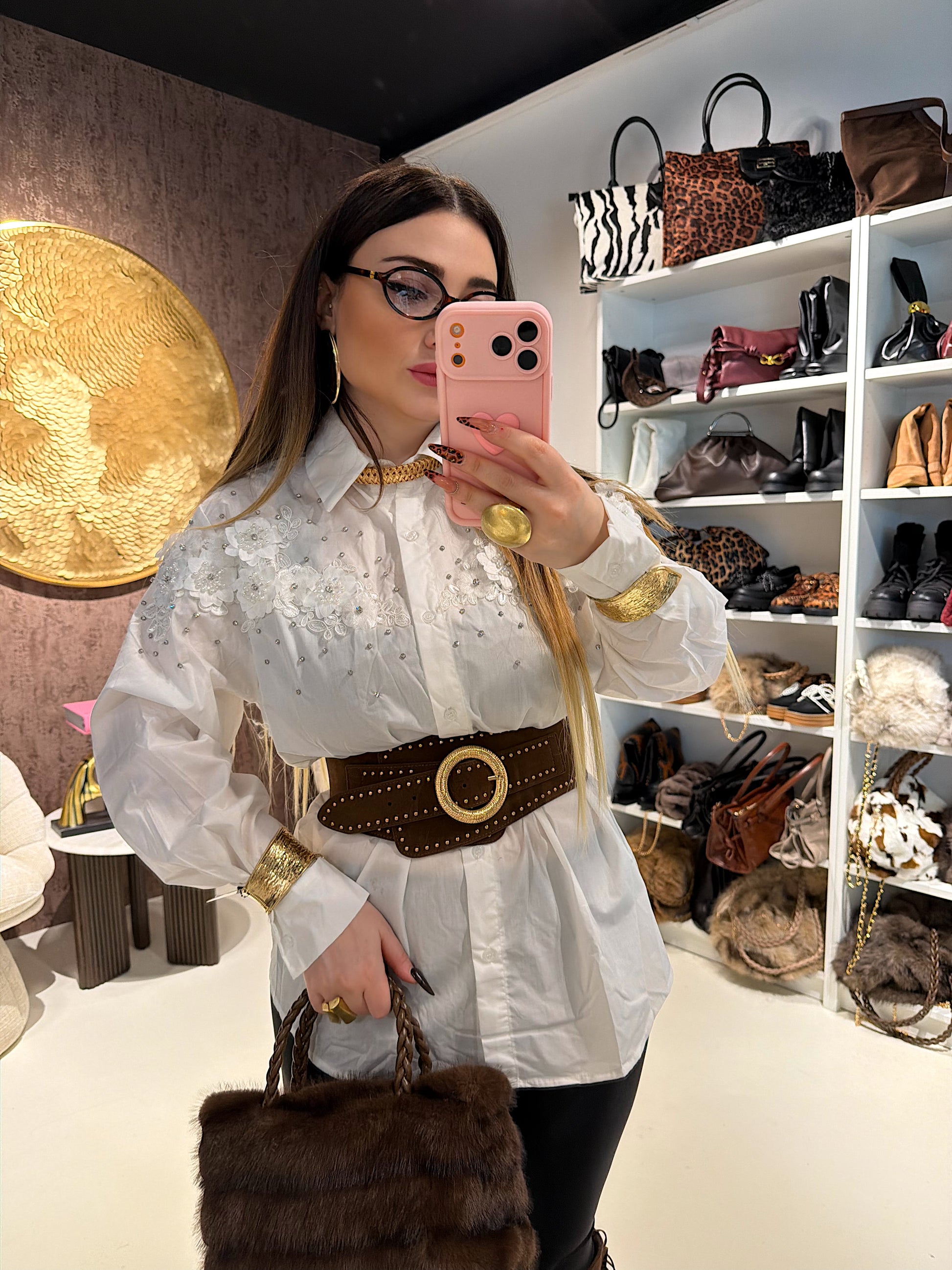 Camicia con fiori ricamati - R.a. Boutique