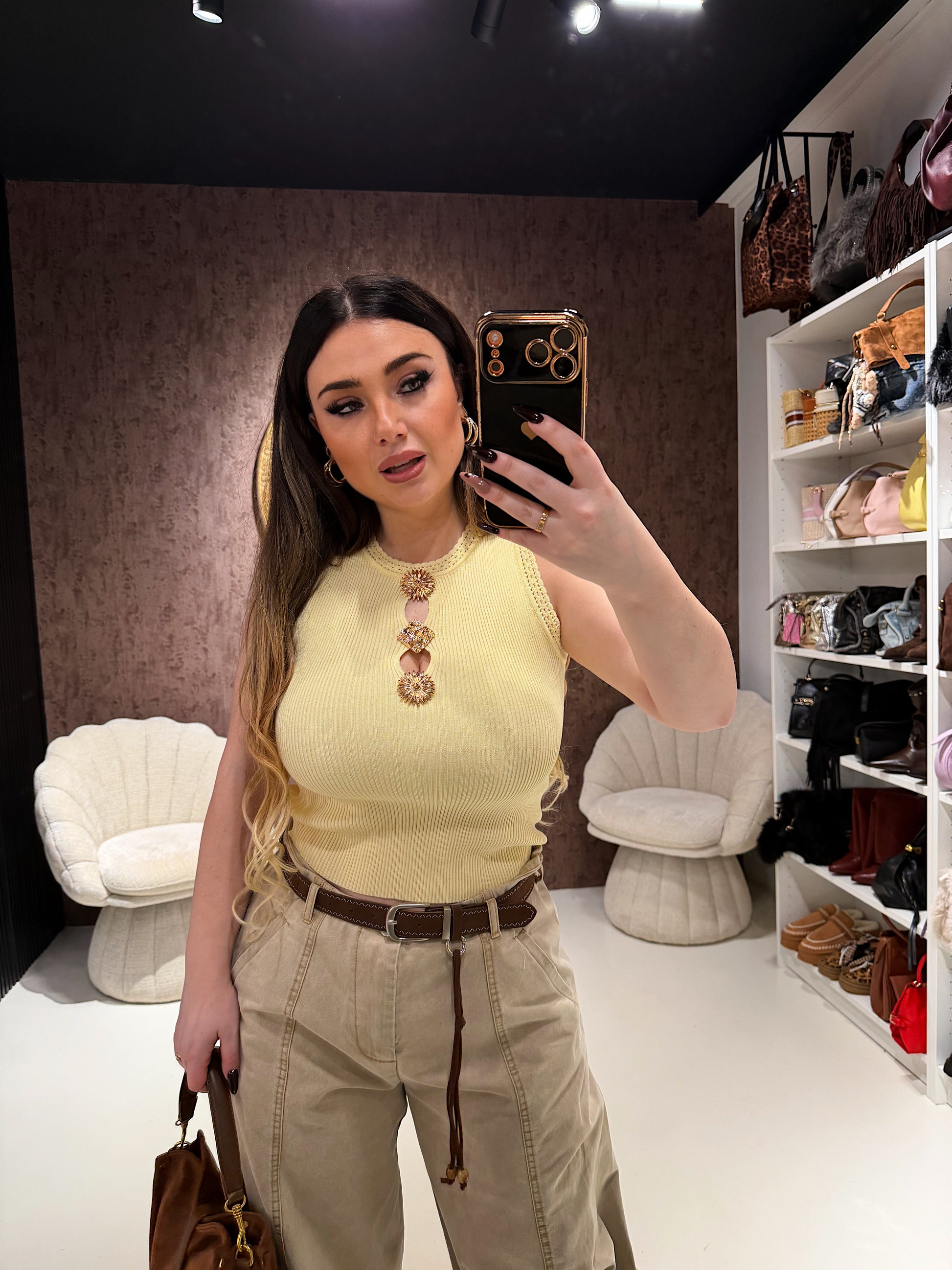 Top Ribbed Romantic Flower - R.a. Boutique