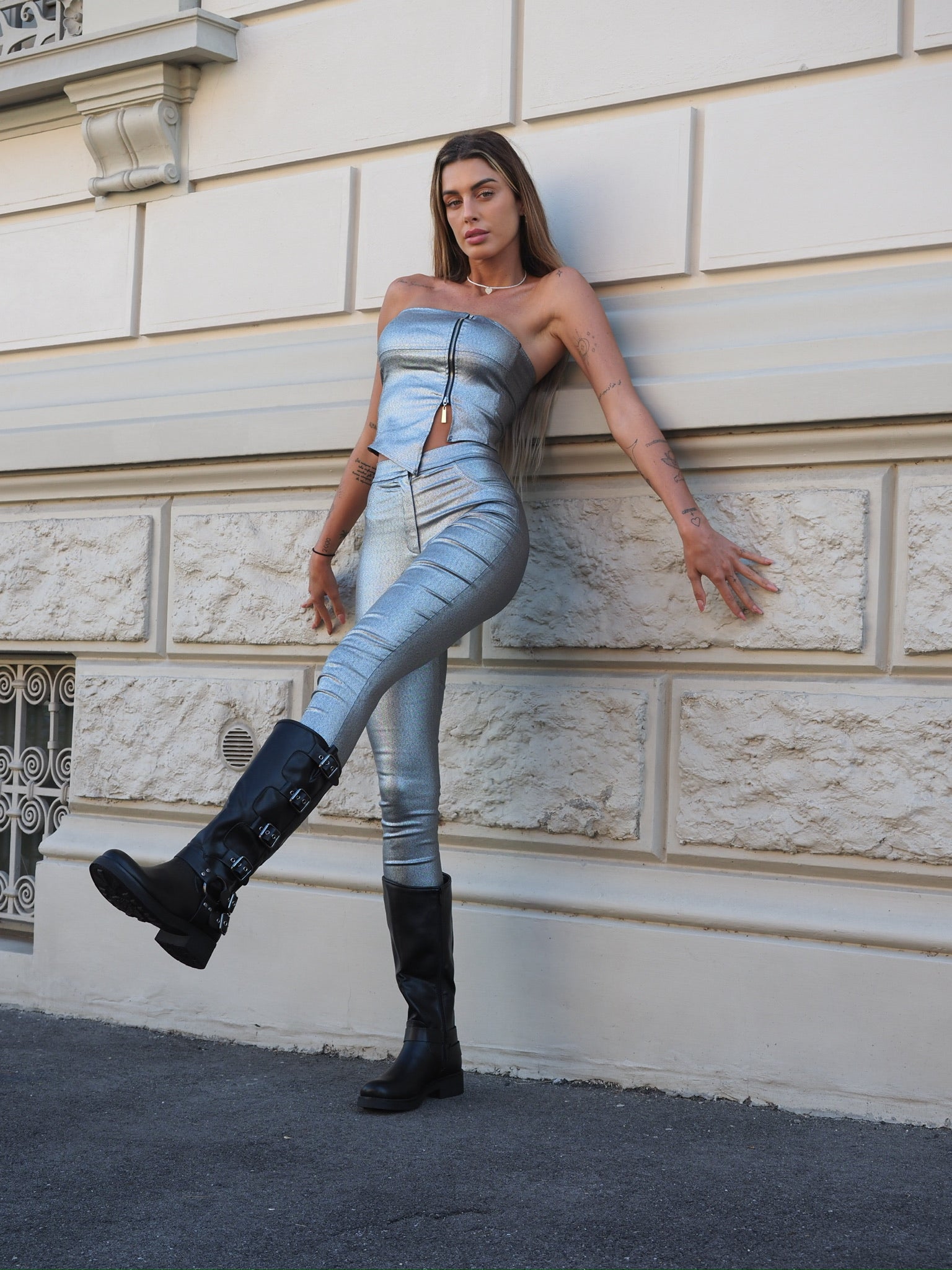 Completo top e pantalone argento - R.a. Boutique 