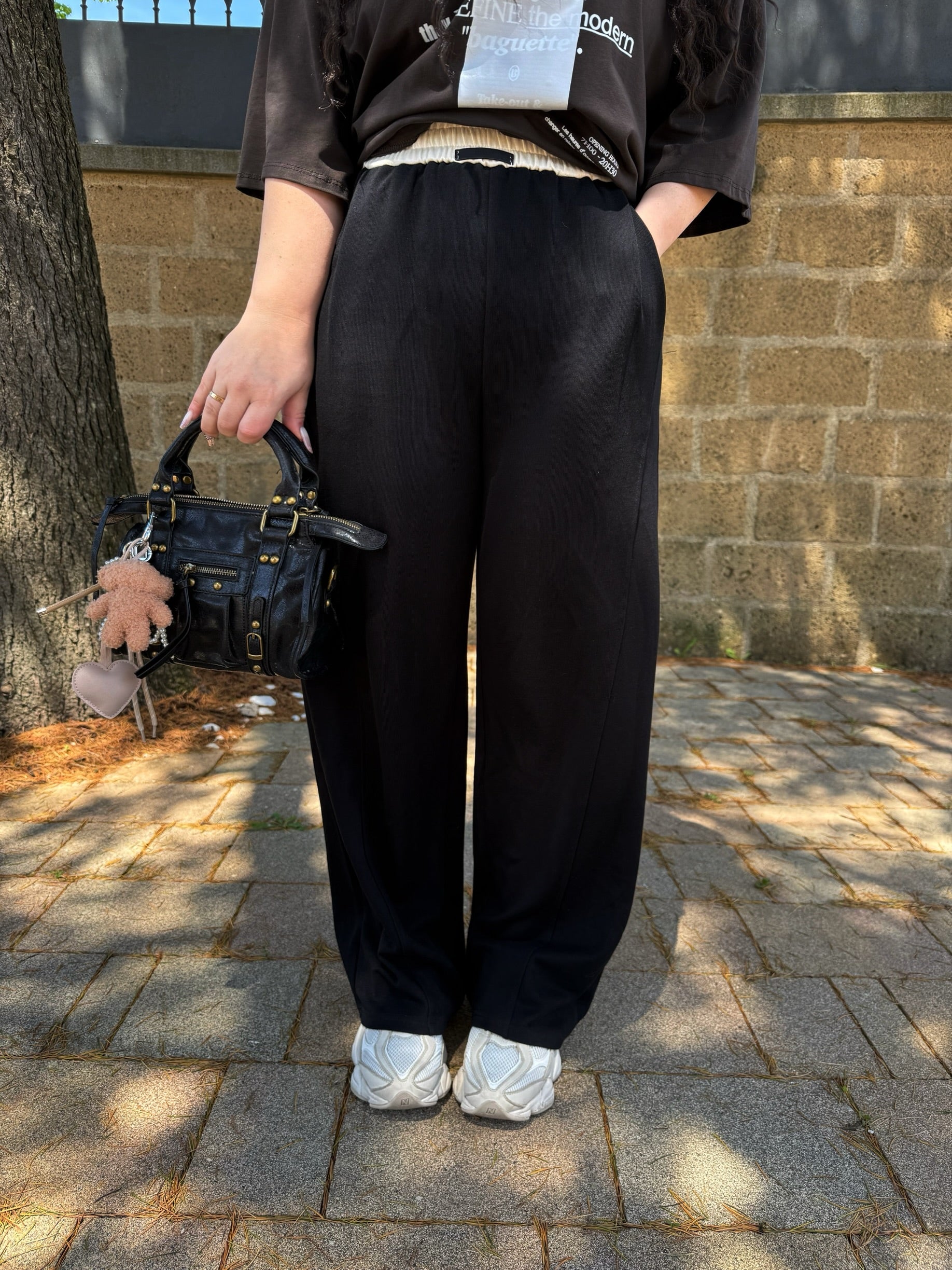 Pantalone nero banda beige - R.a. Boutique