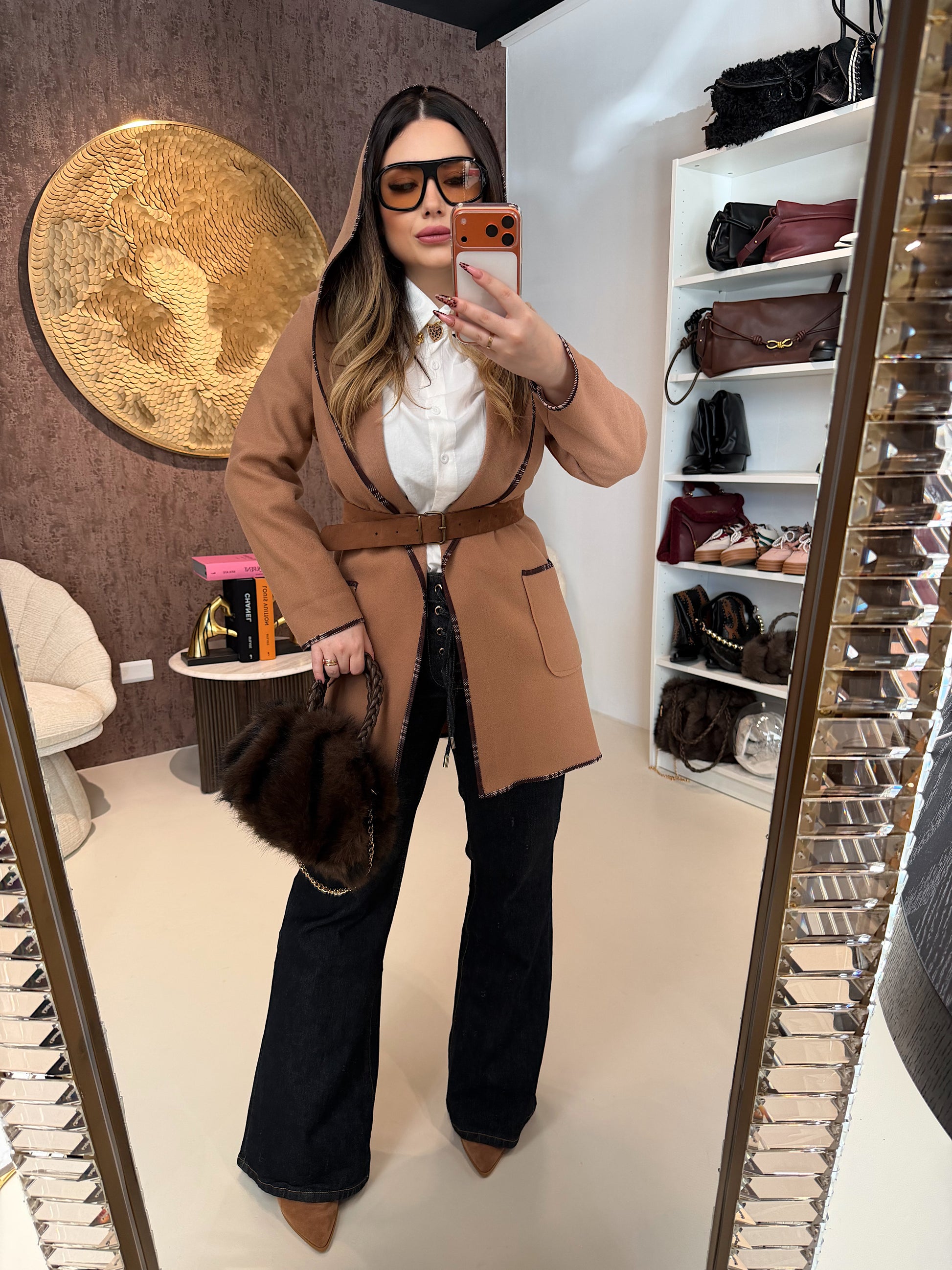 Cappotto Corto con Cintura in Vita e Dettagli - R.a. Boutique