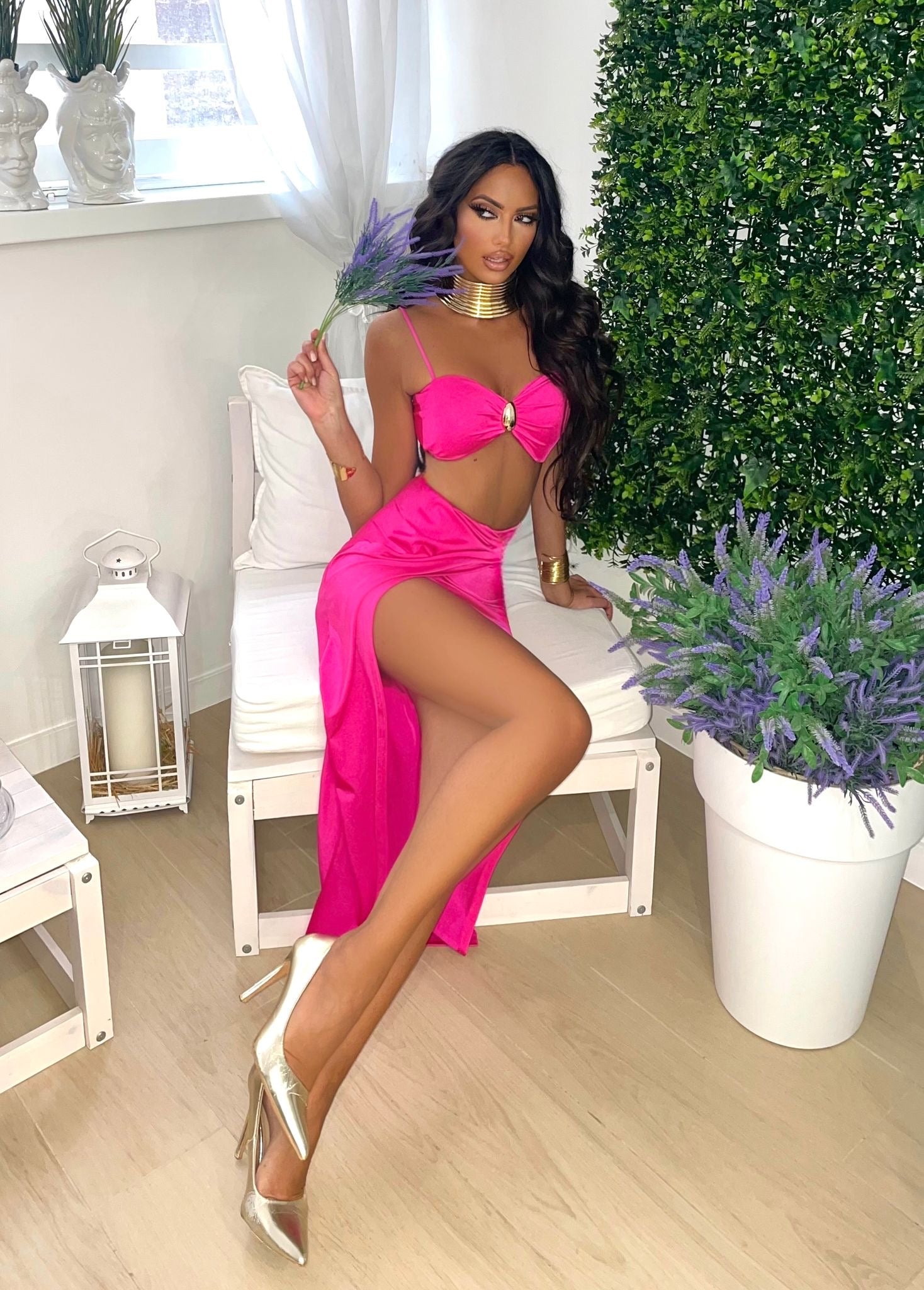 Co-ord fuxia con gioielli - R.a. Boutique